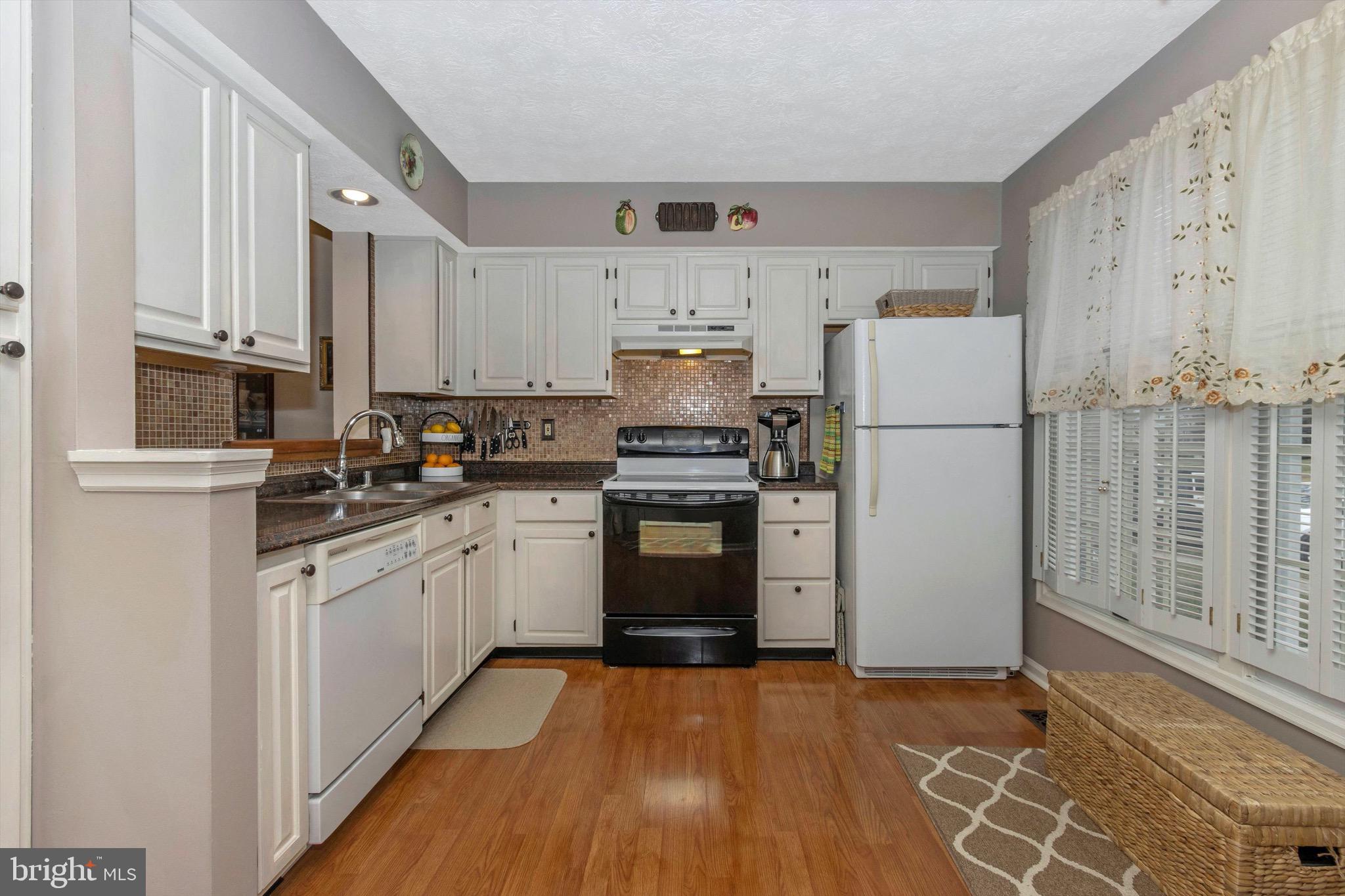 EAGLEHEAD SUMMERFIELD - Residential