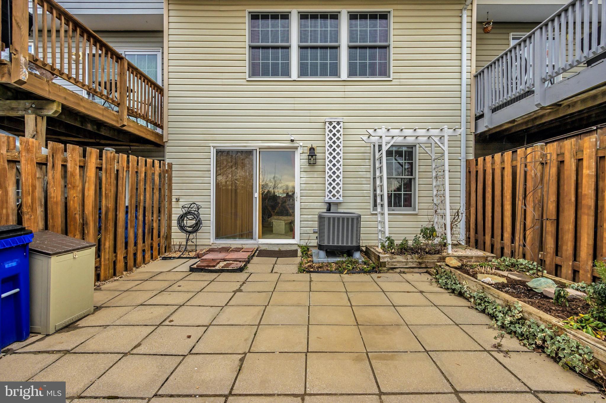 EAGLEHEAD SUMMERFIELD - Residential