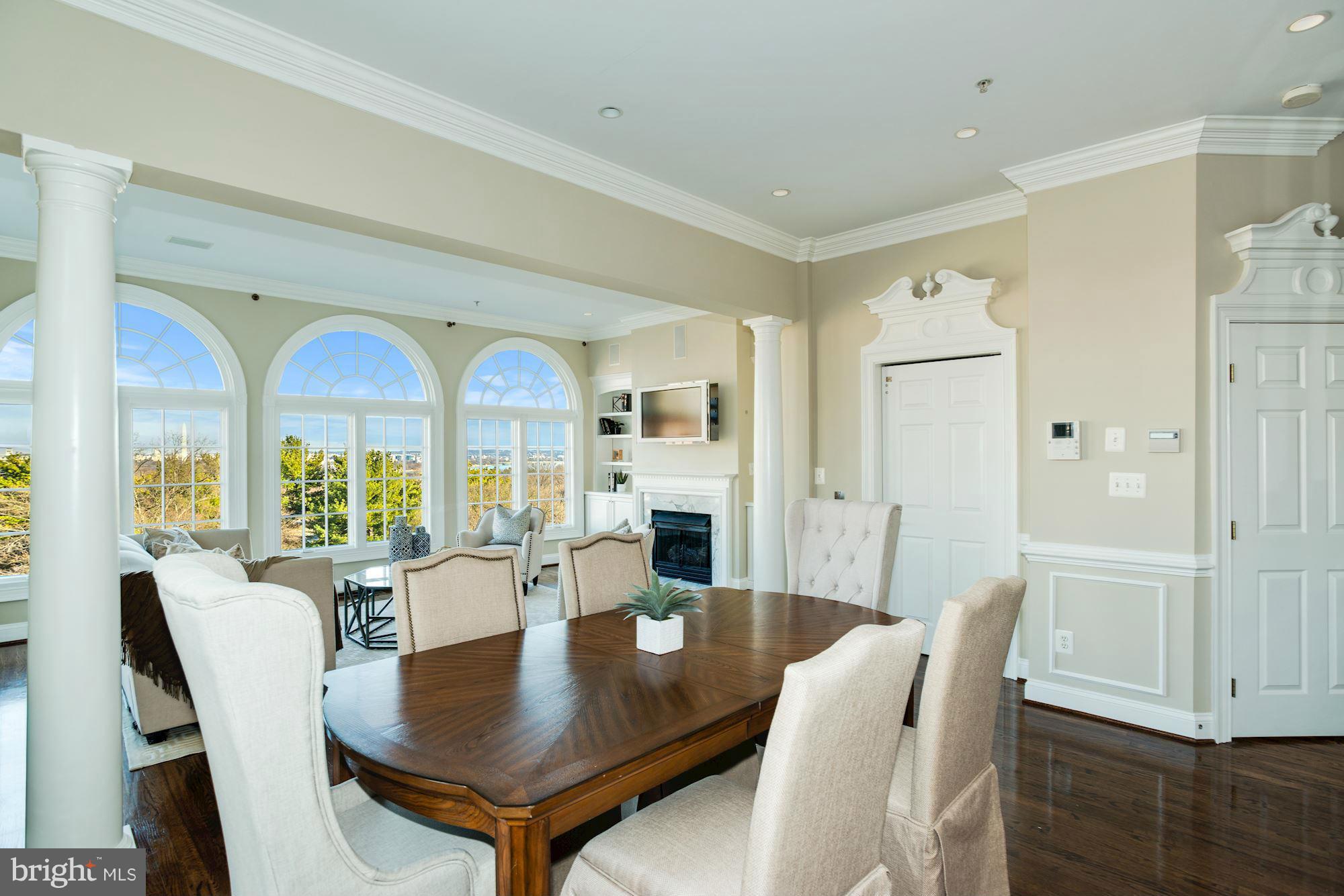 MONROE - Residential