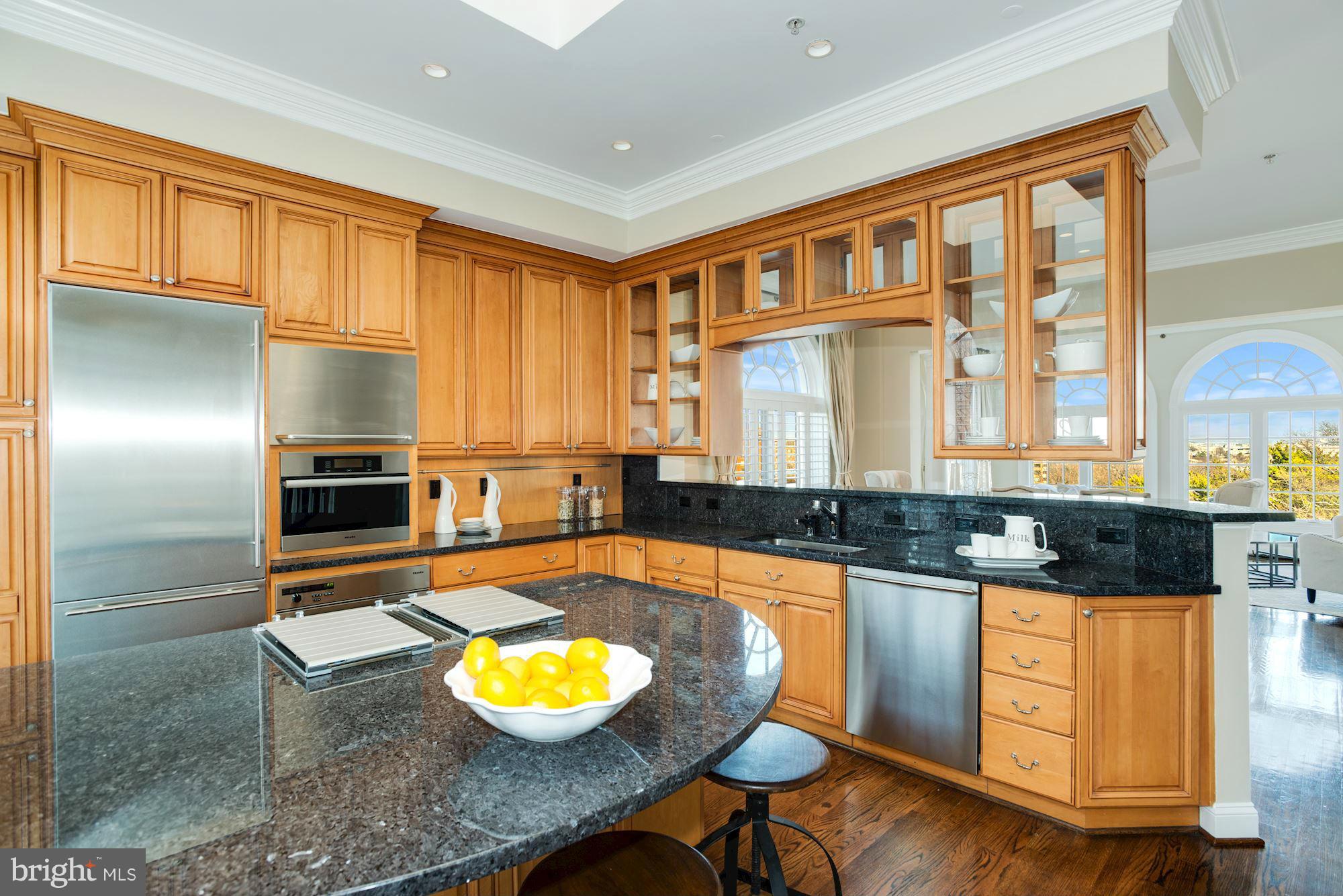 MONROE - Residential