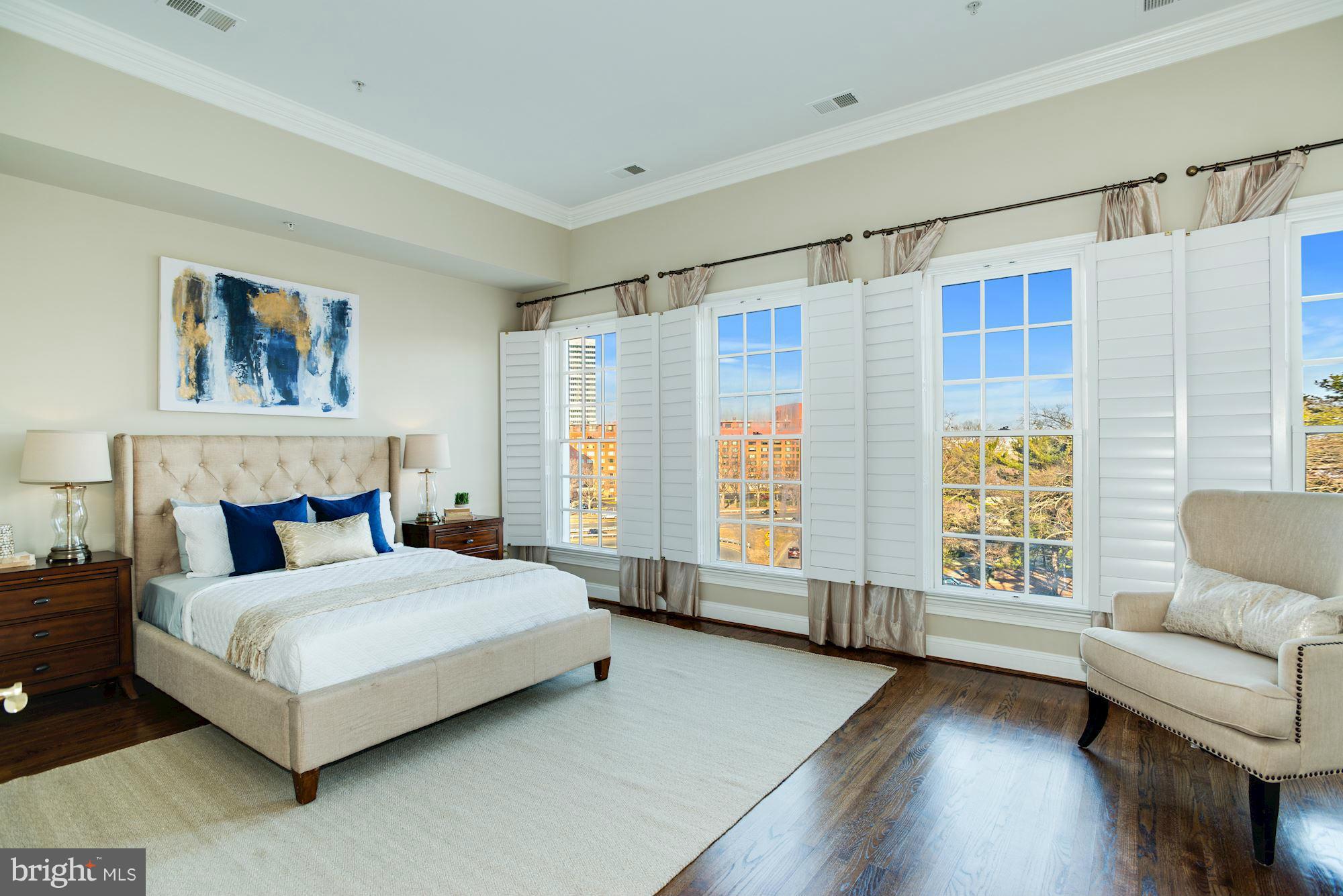 MONROE - Residential