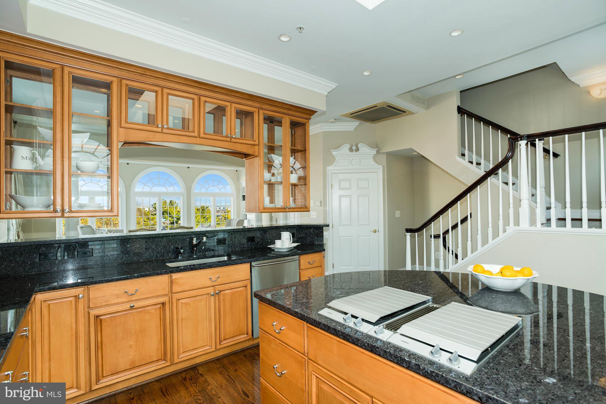 MONROE - Residential