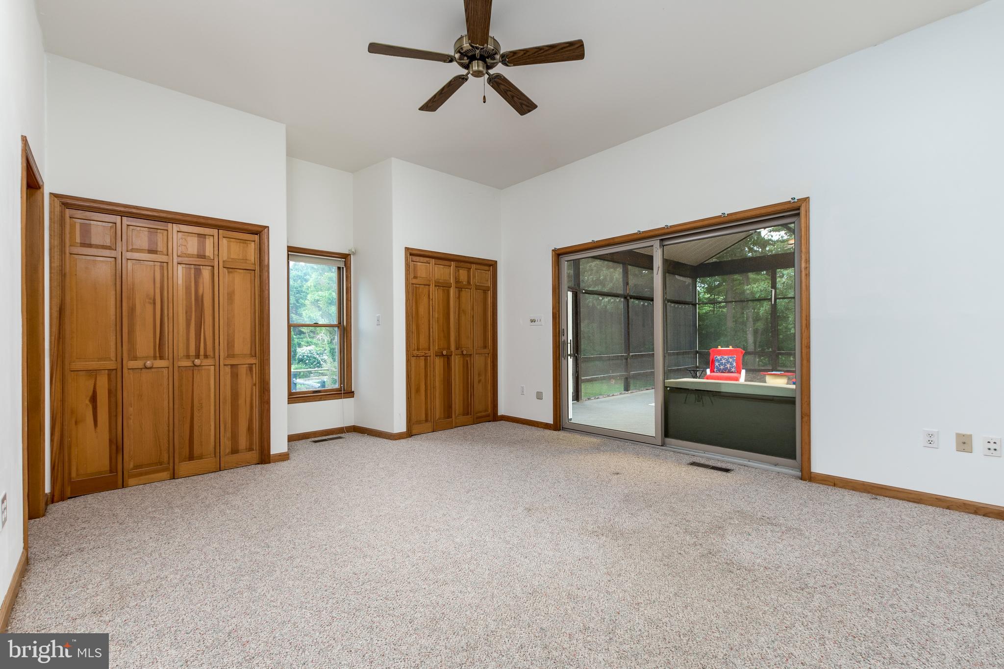 CEDAR CREEK - Residential