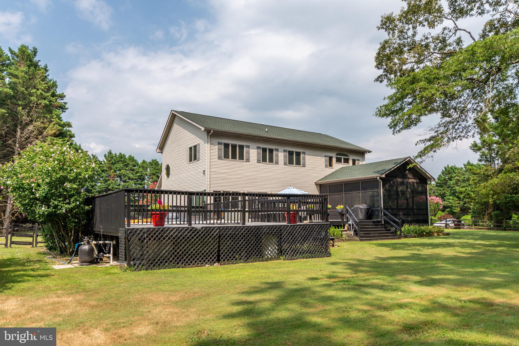 CEDAR CREEK - Residential