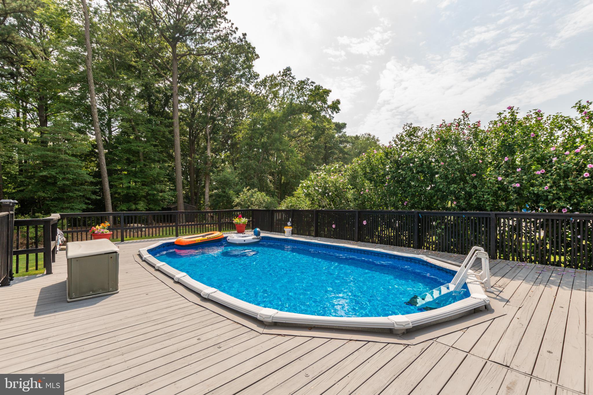 CEDAR CREEK - Residential