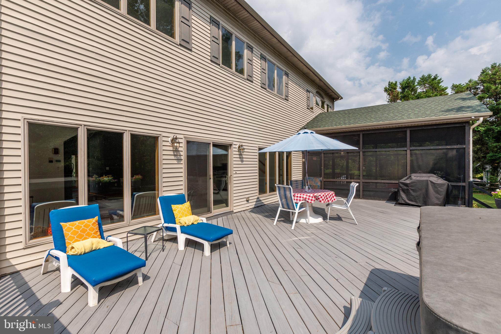 CEDAR CREEK - Residential