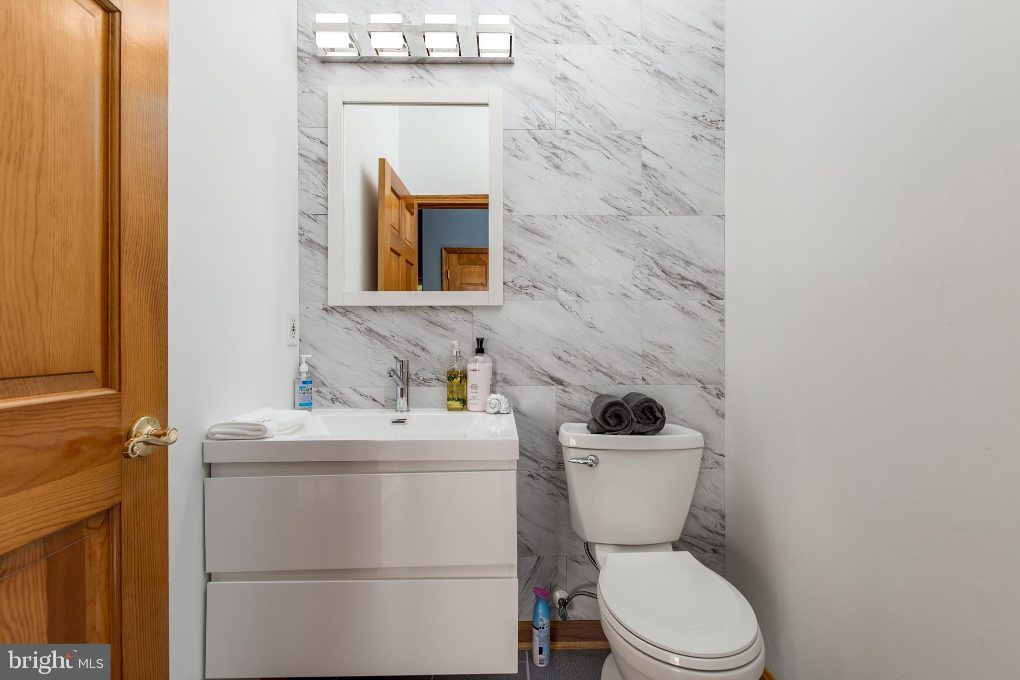 CEDAR CREEK - Residential