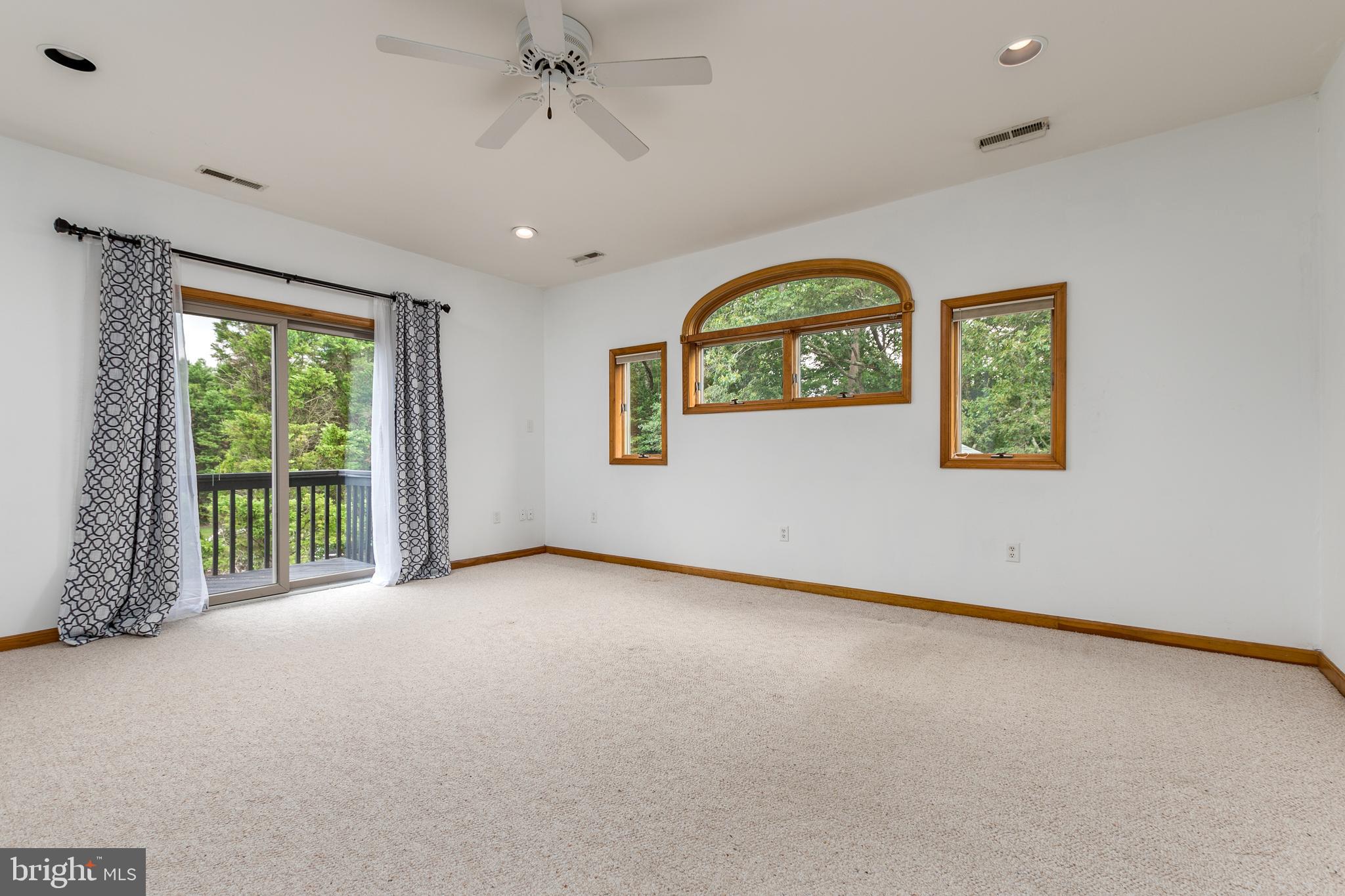 CEDAR CREEK - Residential