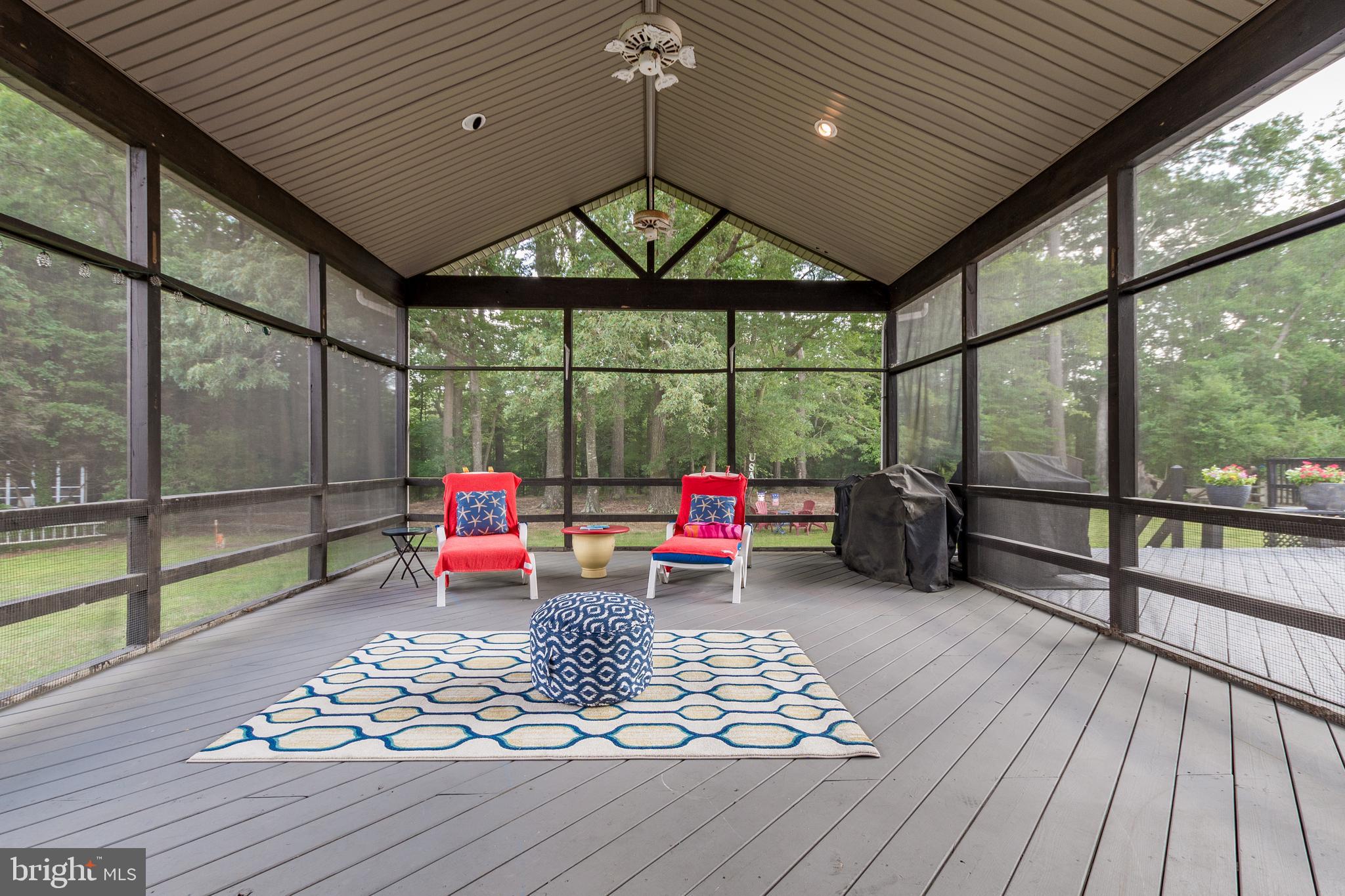 CEDAR CREEK - Residential