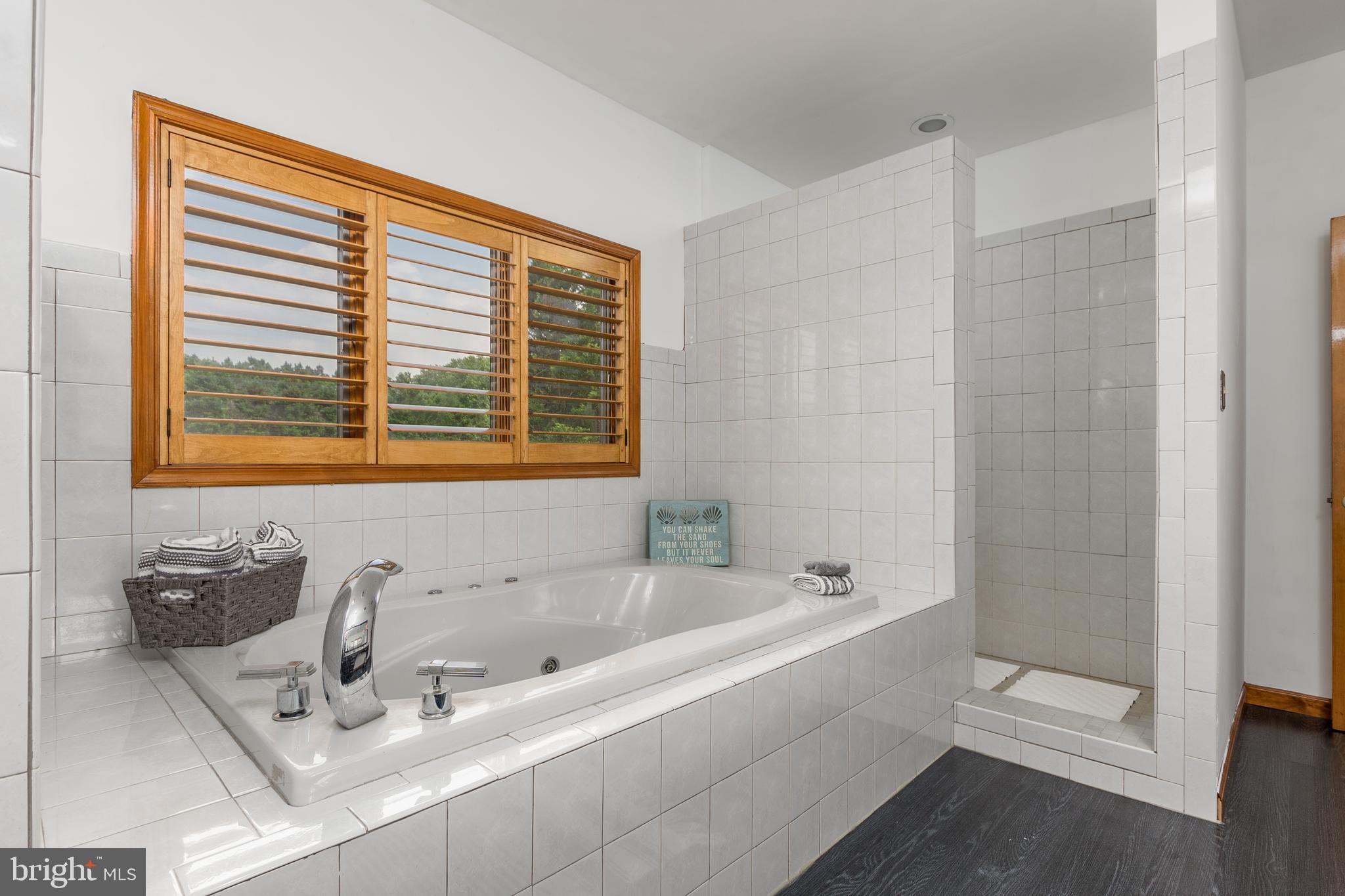 CEDAR CREEK - Residential