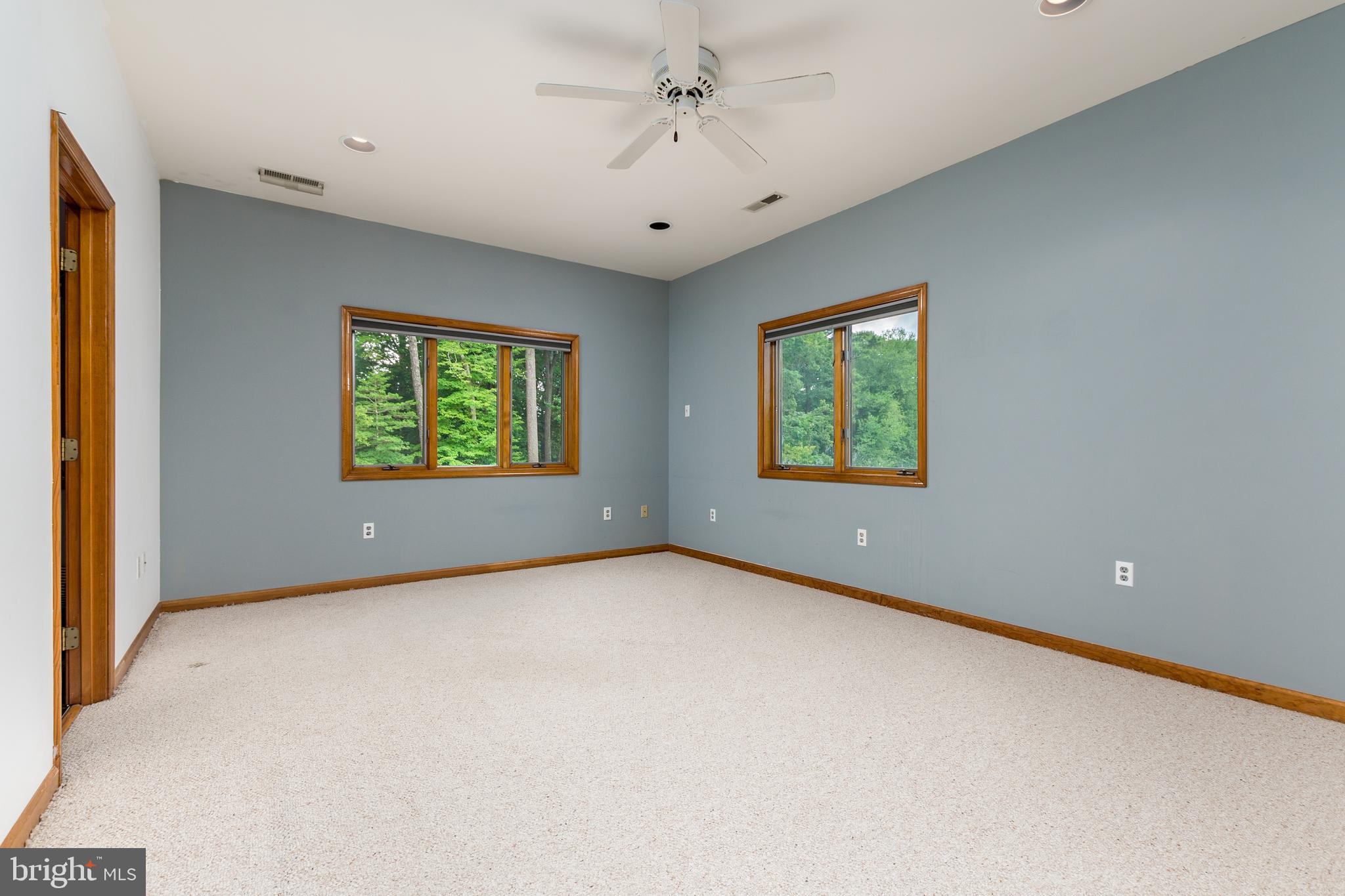 CEDAR CREEK - Residential