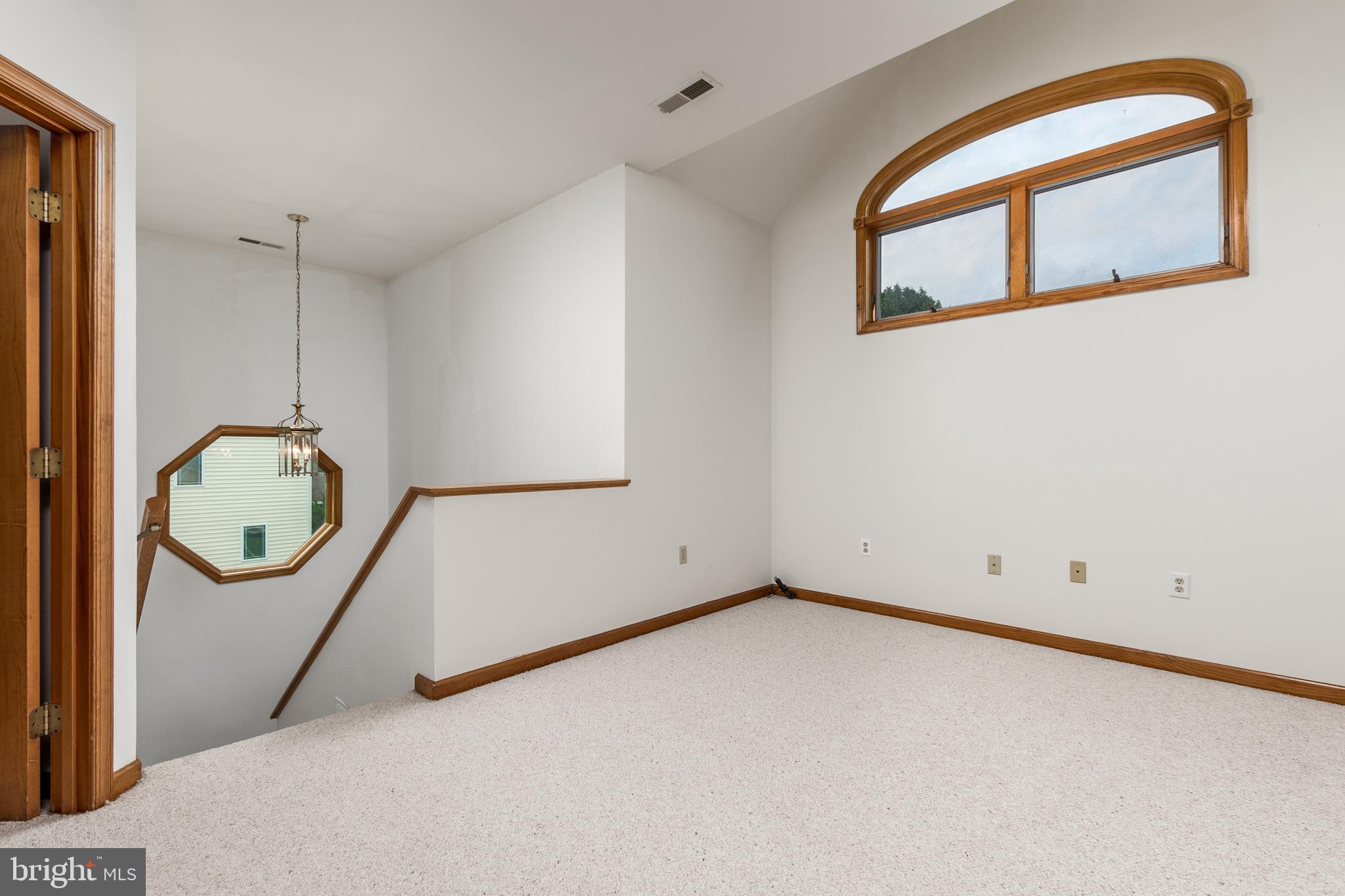 CEDAR CREEK - Residential