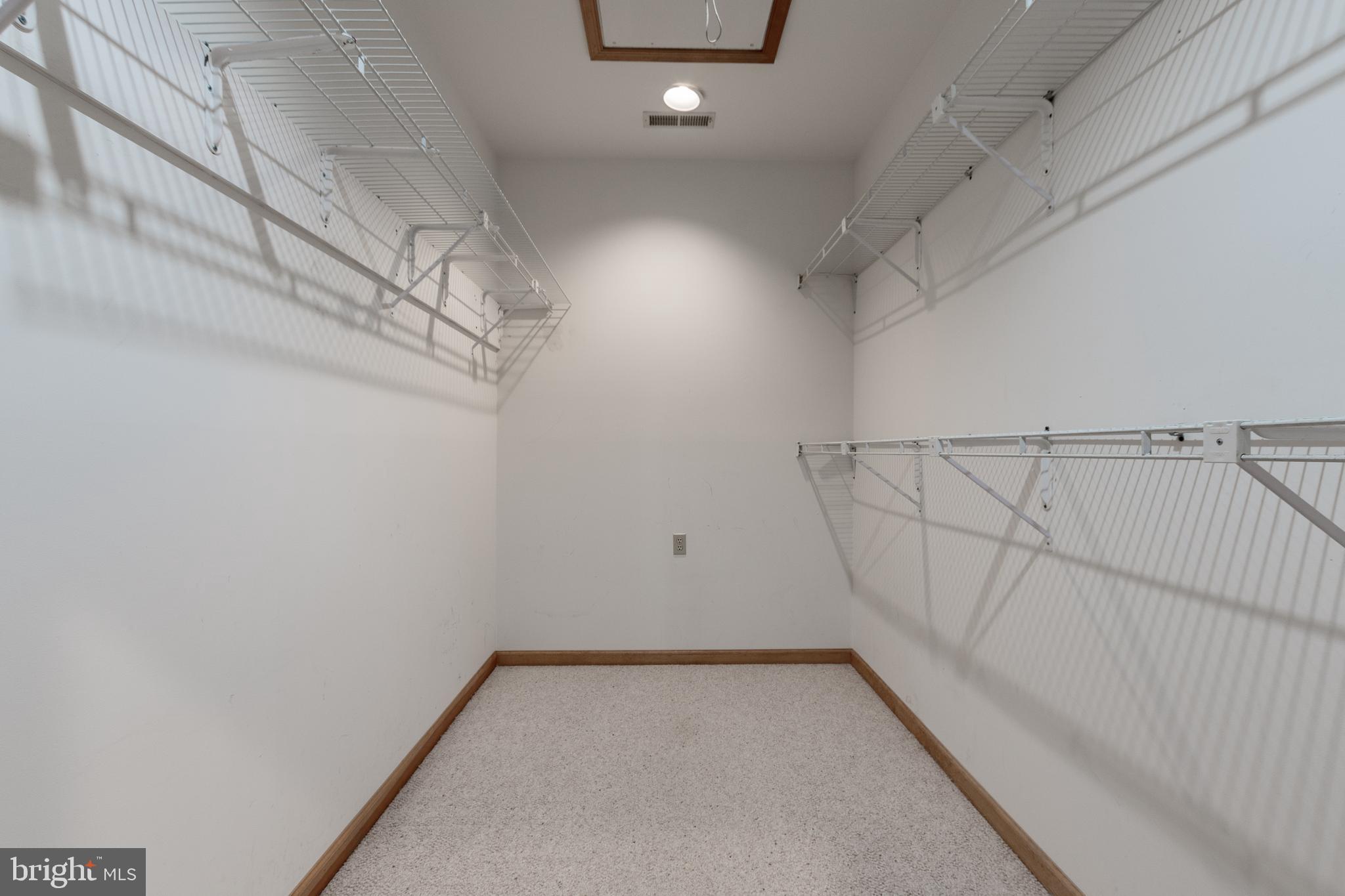 CEDAR CREEK - Residential