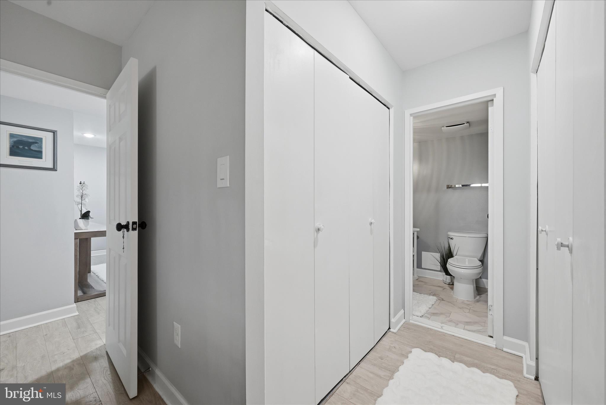 HAWTHORNE VILLAGE - Residential