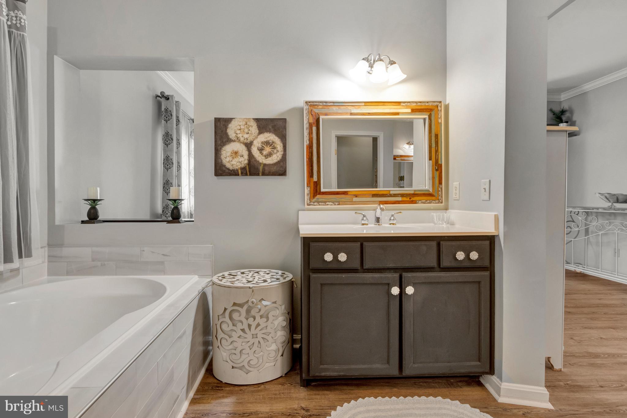 HIGH VIEW - Residential