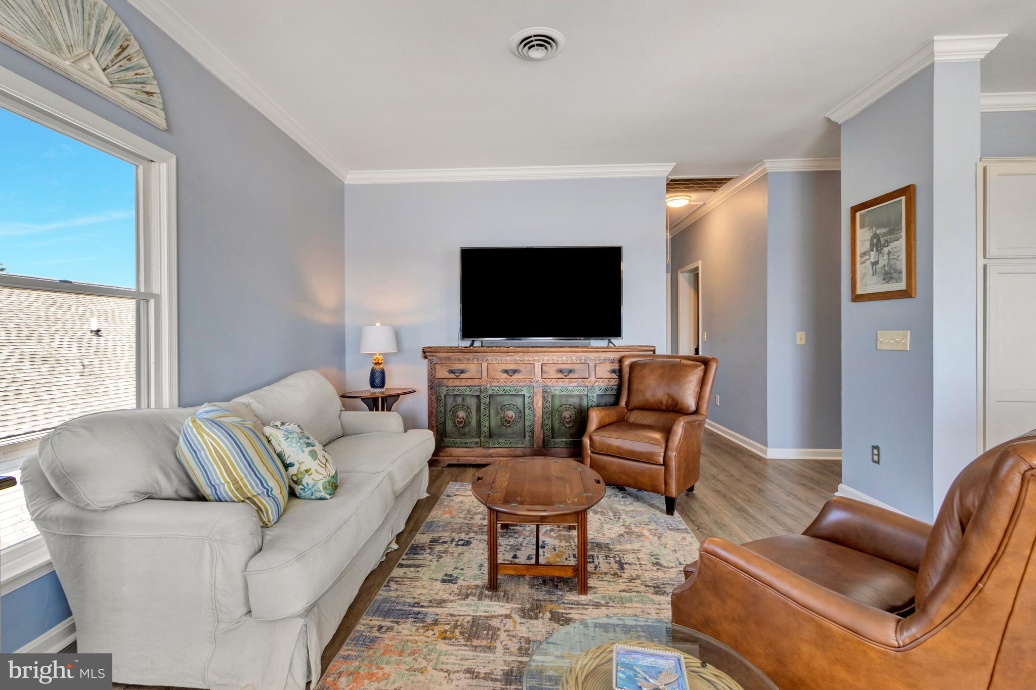 HIGH VIEW - Residential