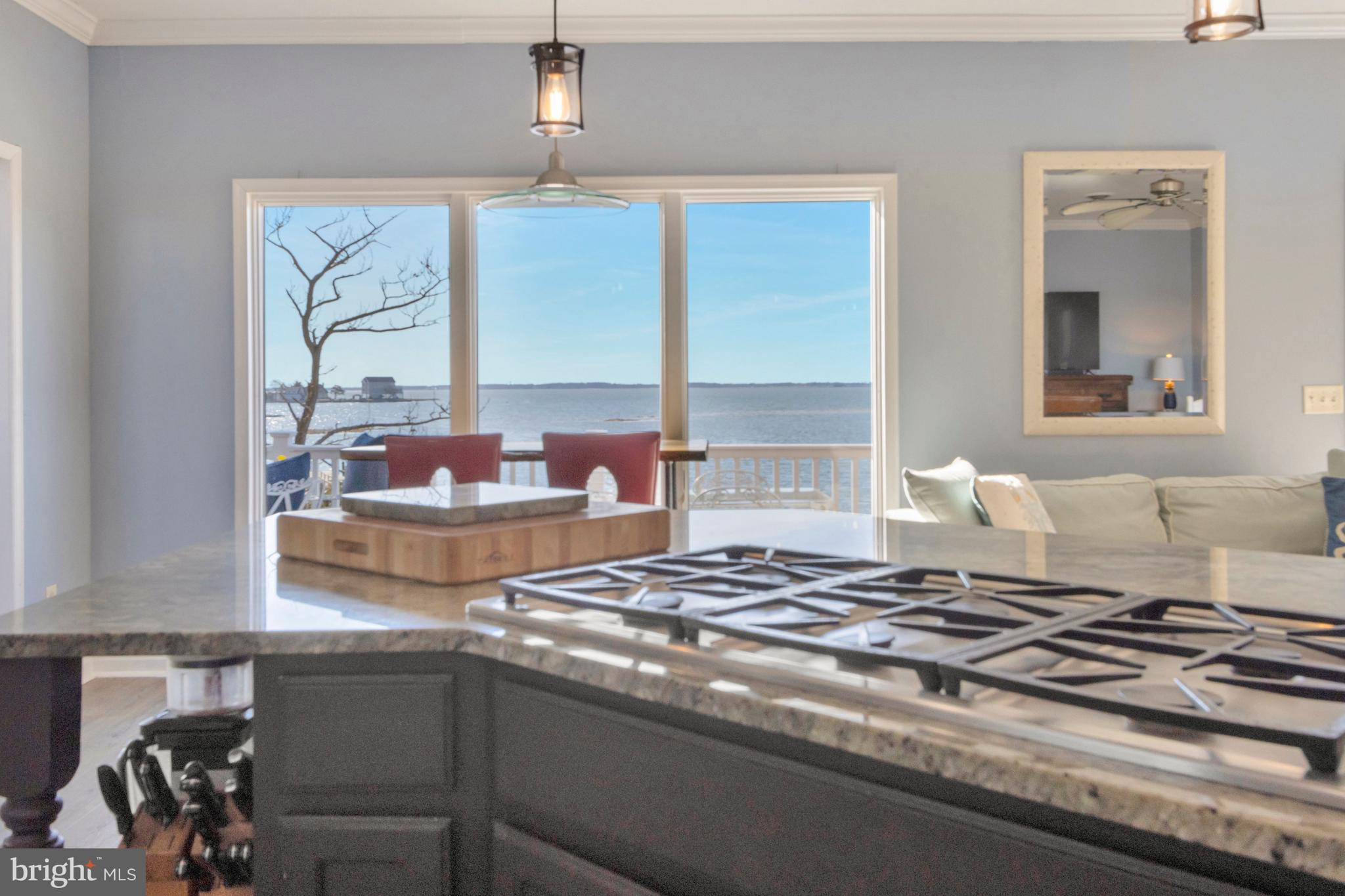 HIGH VIEW - Residential