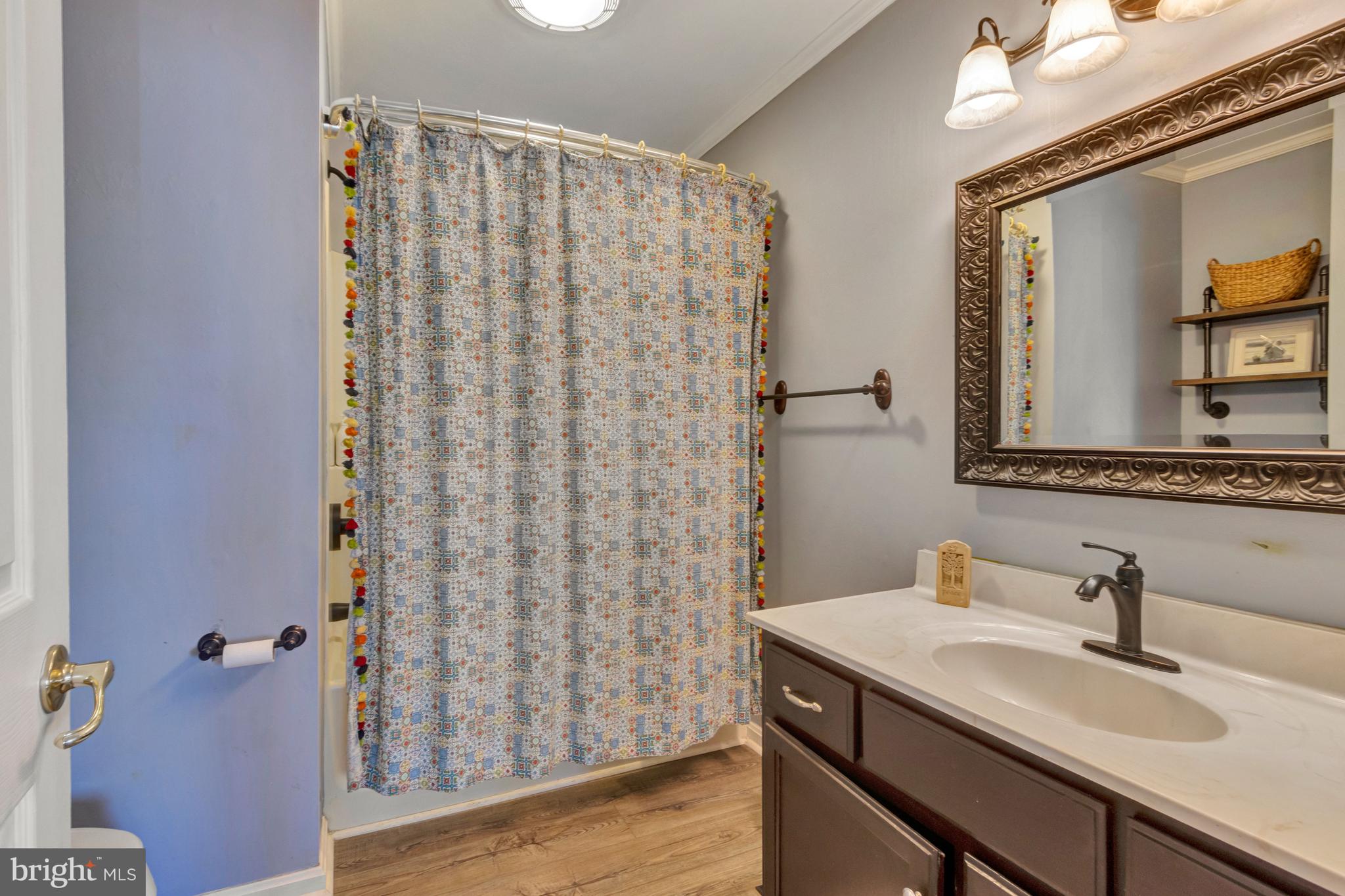 HIGH VIEW - Residential