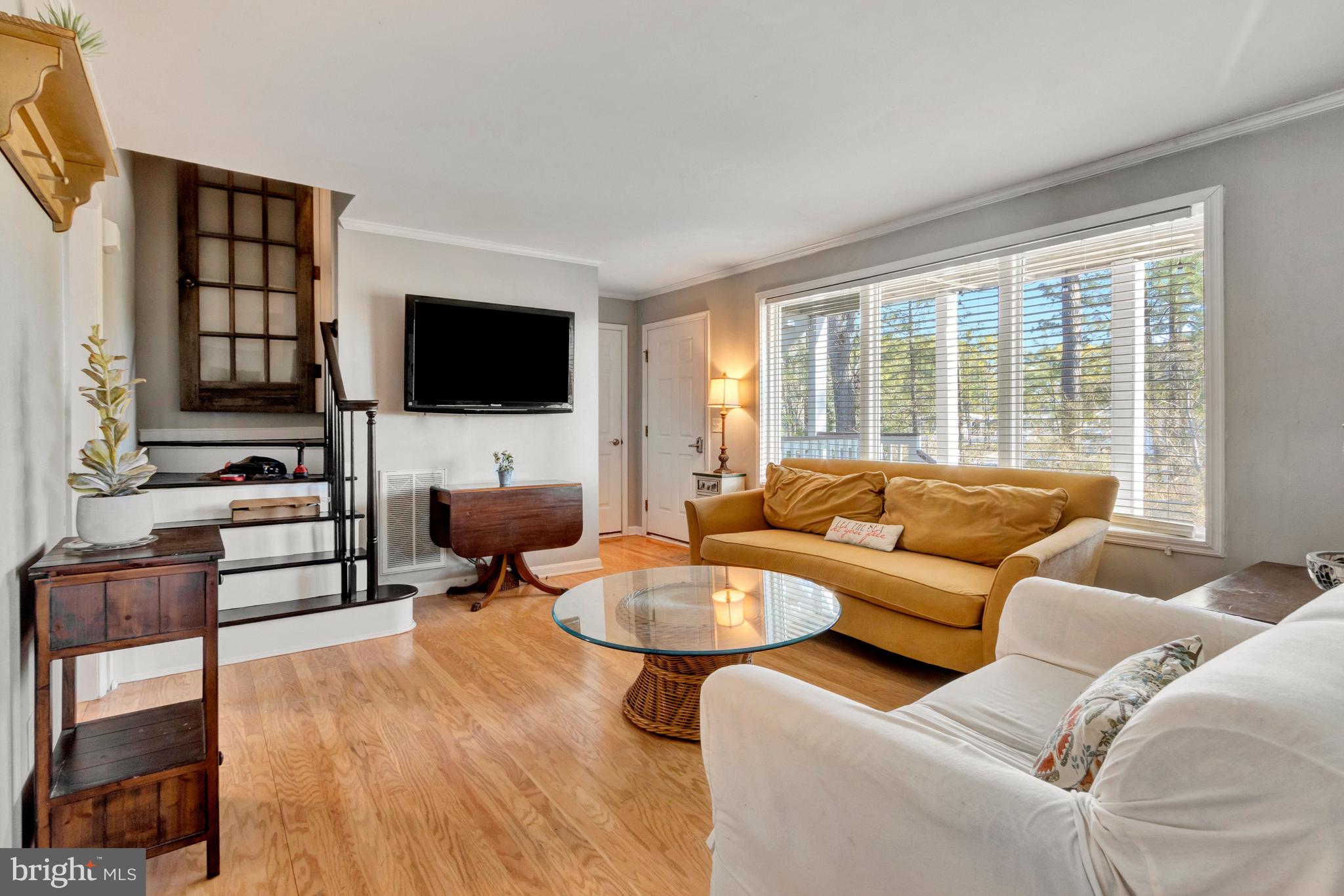 HIGH VIEW - Residential