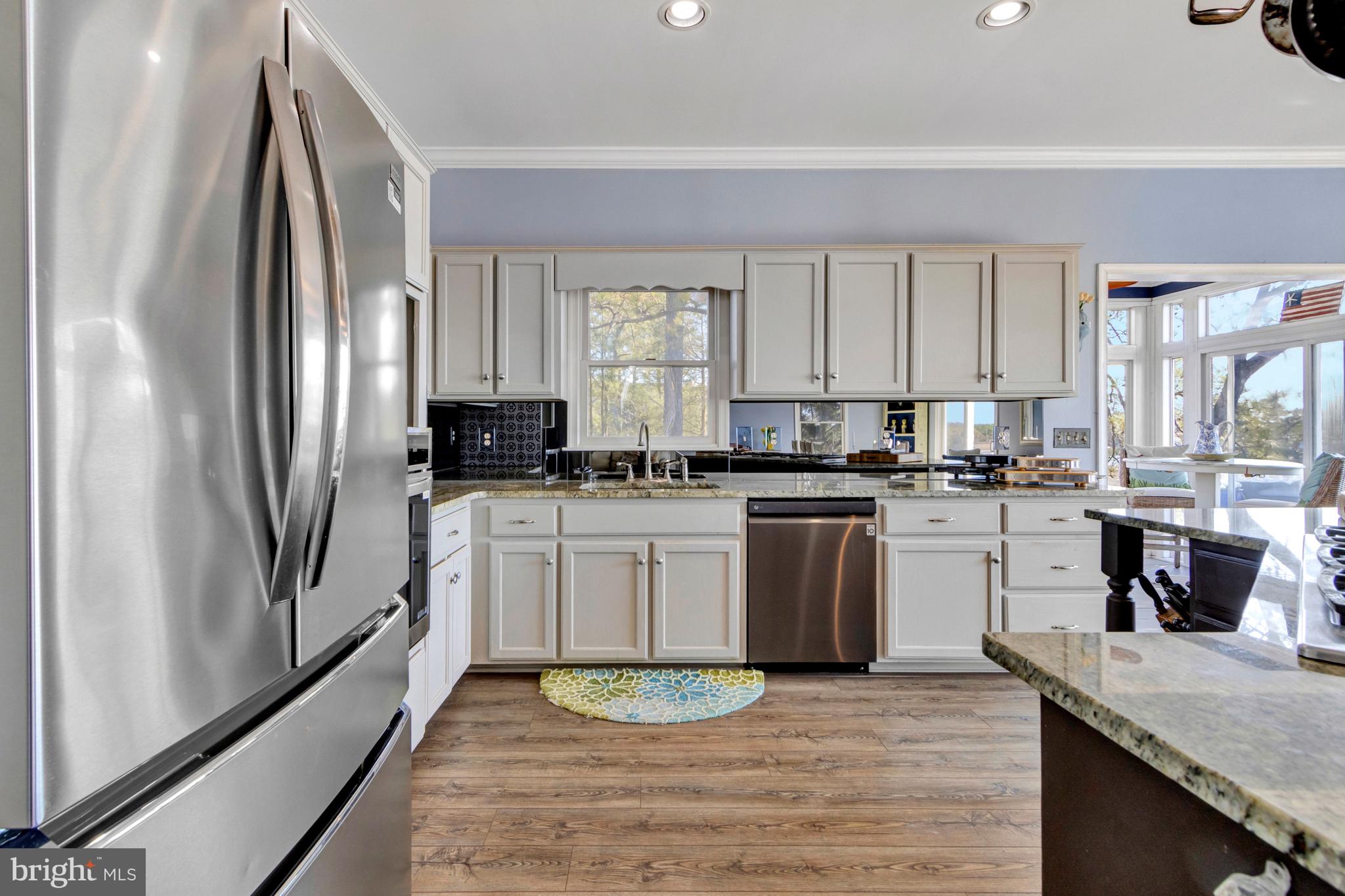 HIGH VIEW - Residential