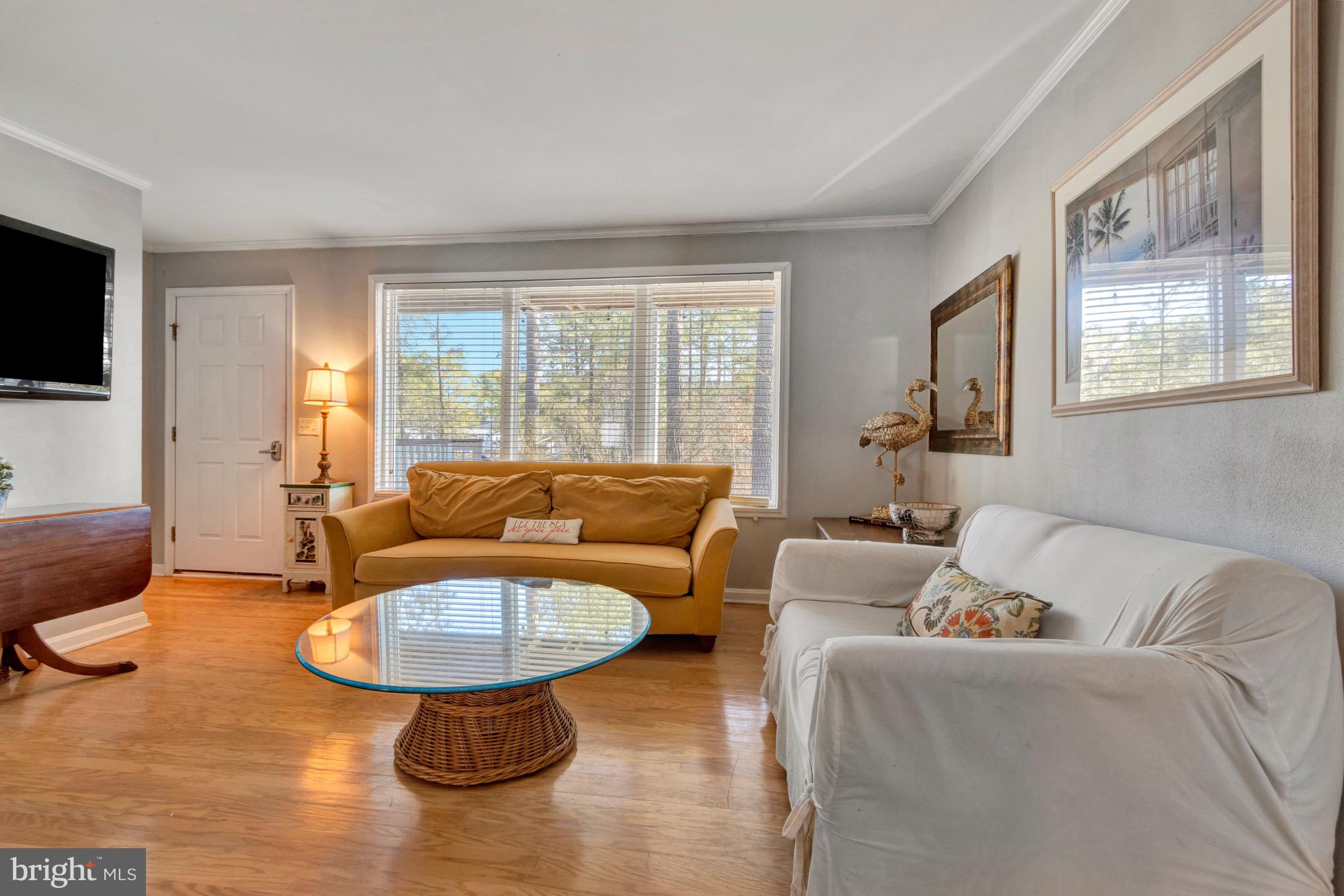 HIGH VIEW - Residential