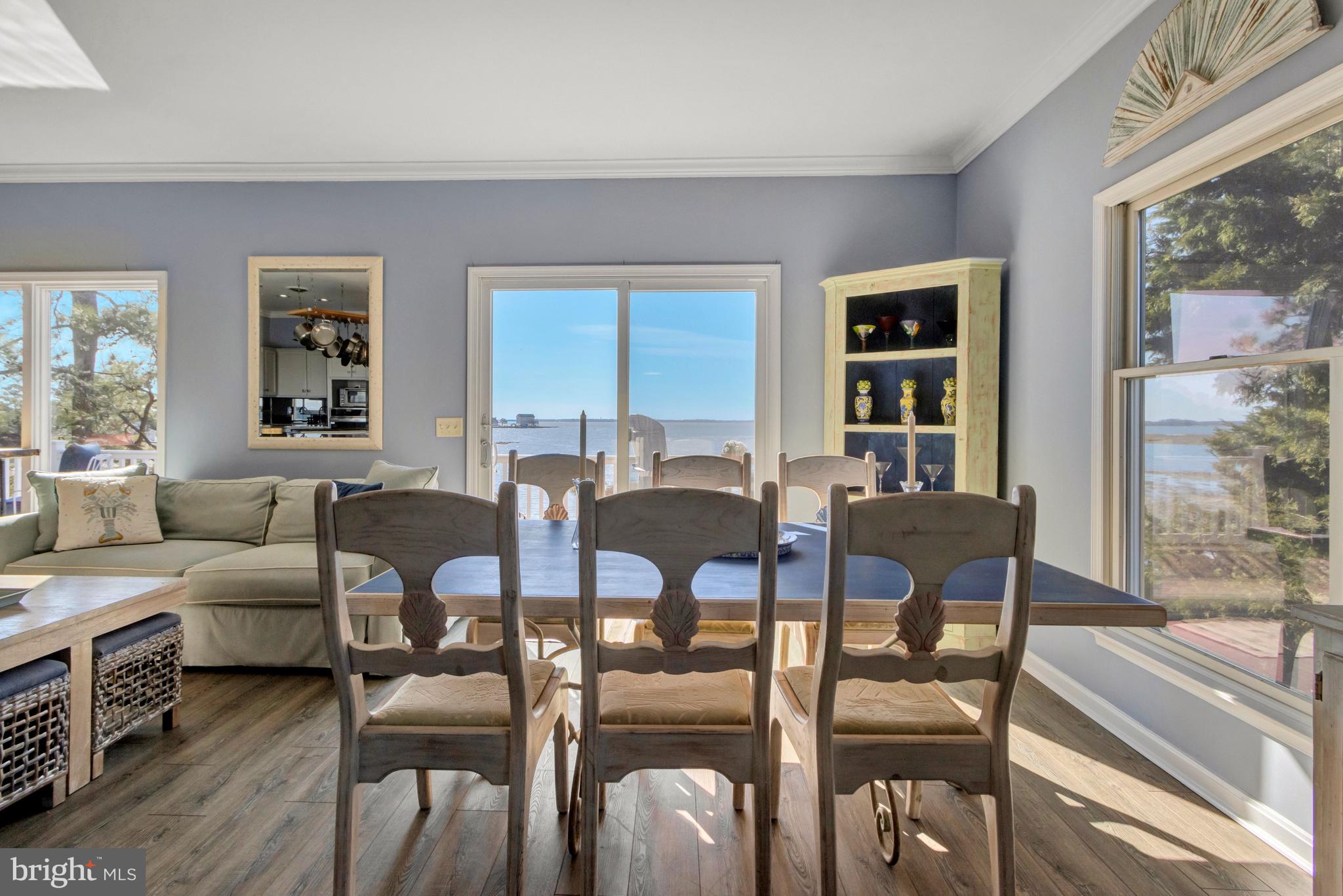 HIGH VIEW - Residential