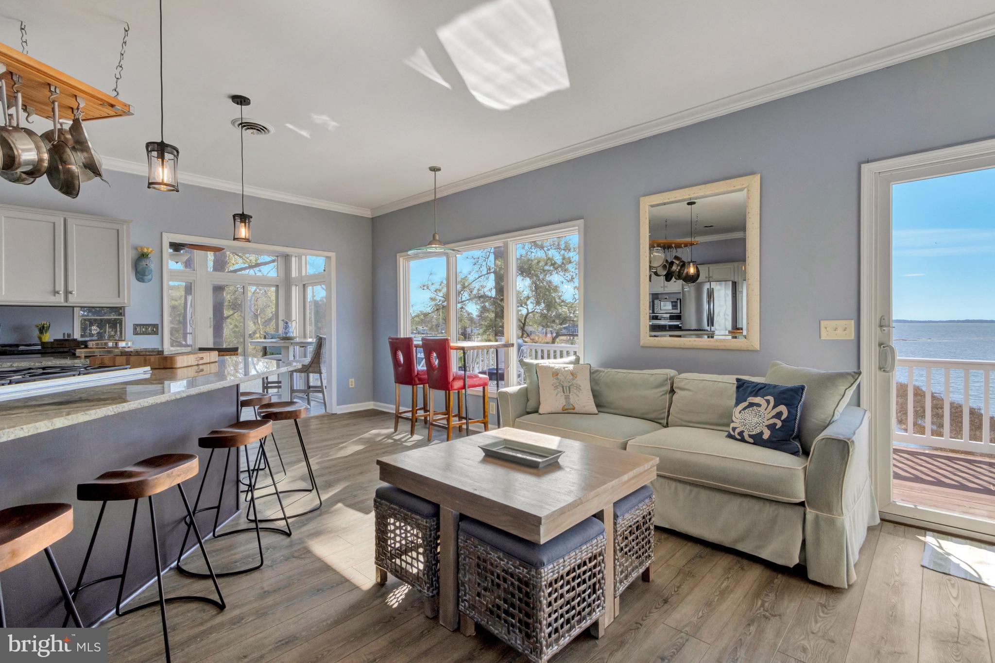 HIGH VIEW - Residential