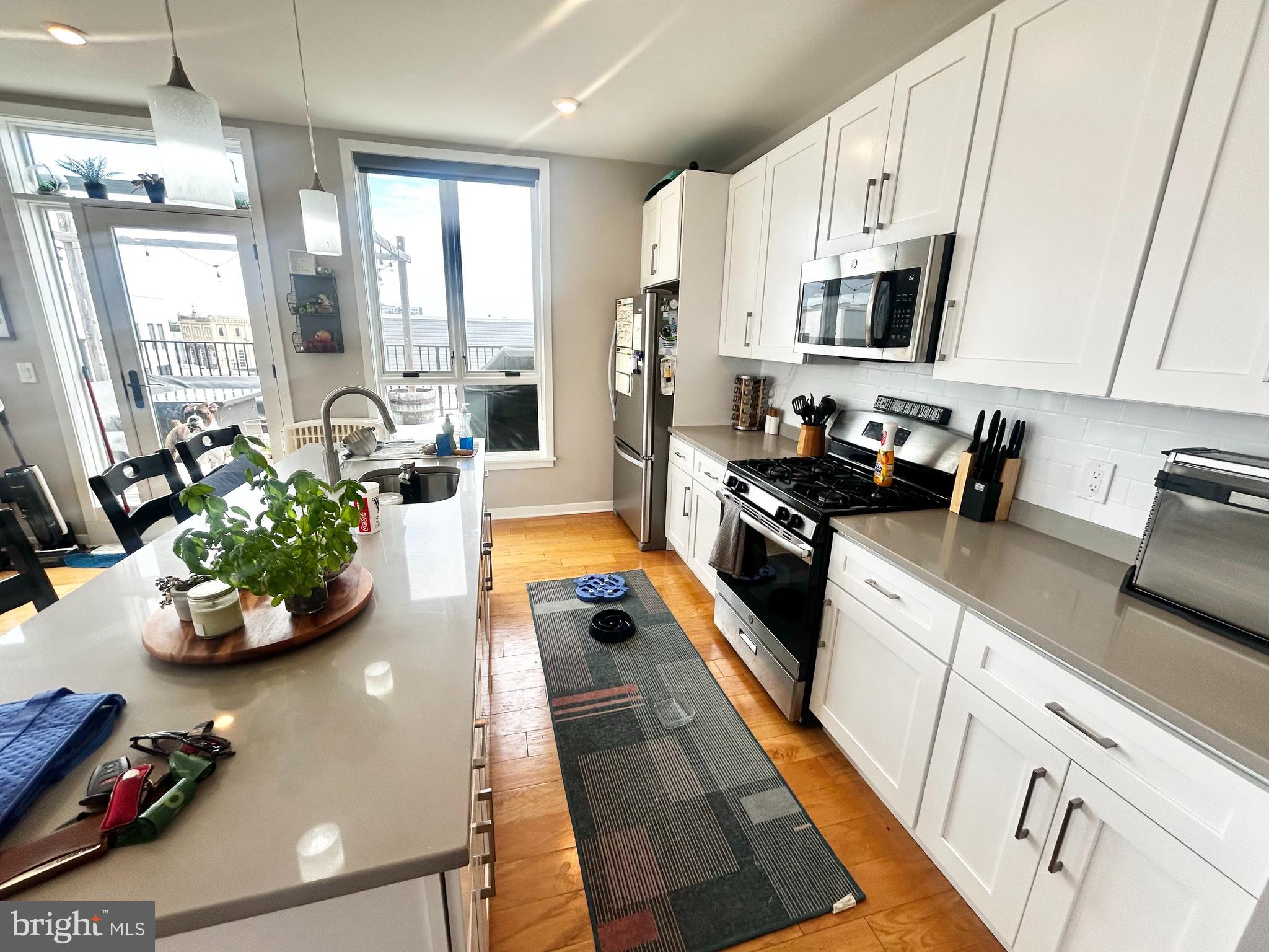 FAIRMOUNT - Residential Lease