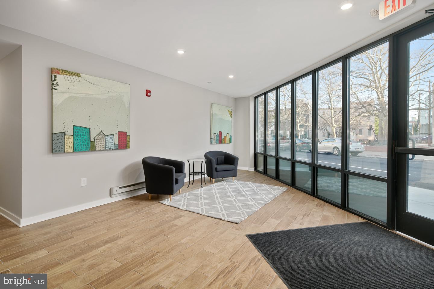 FAIRMOUNT - Residential Lease