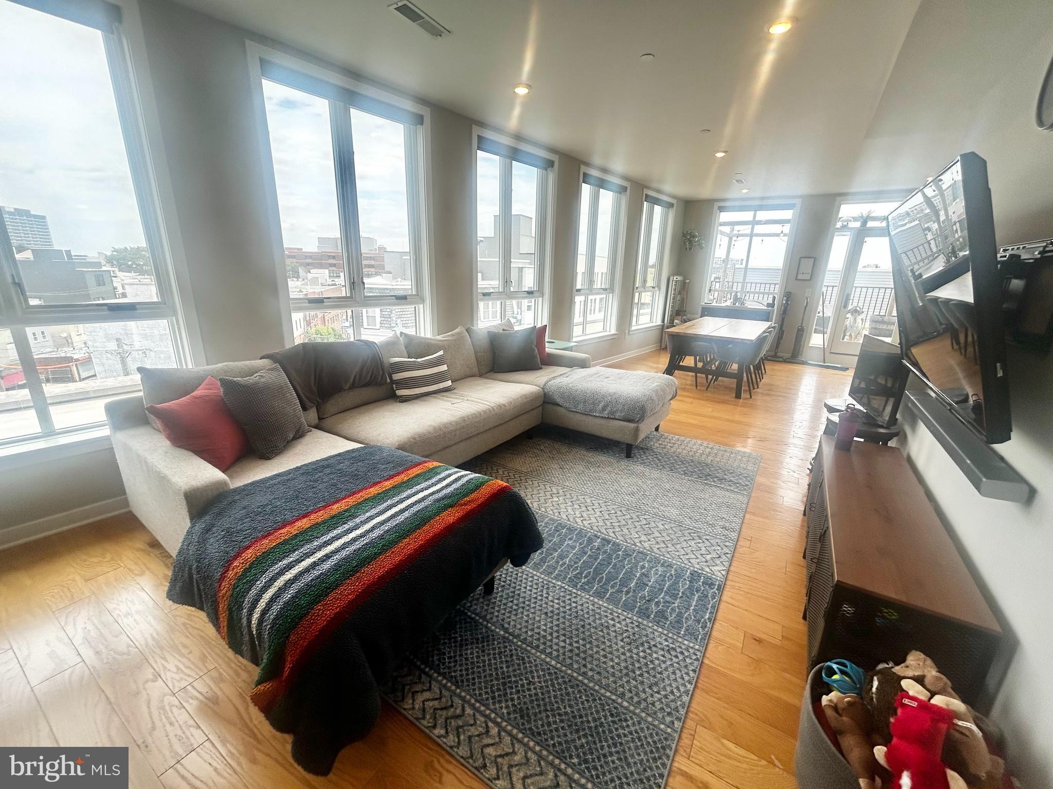 FAIRMOUNT - Residential Lease