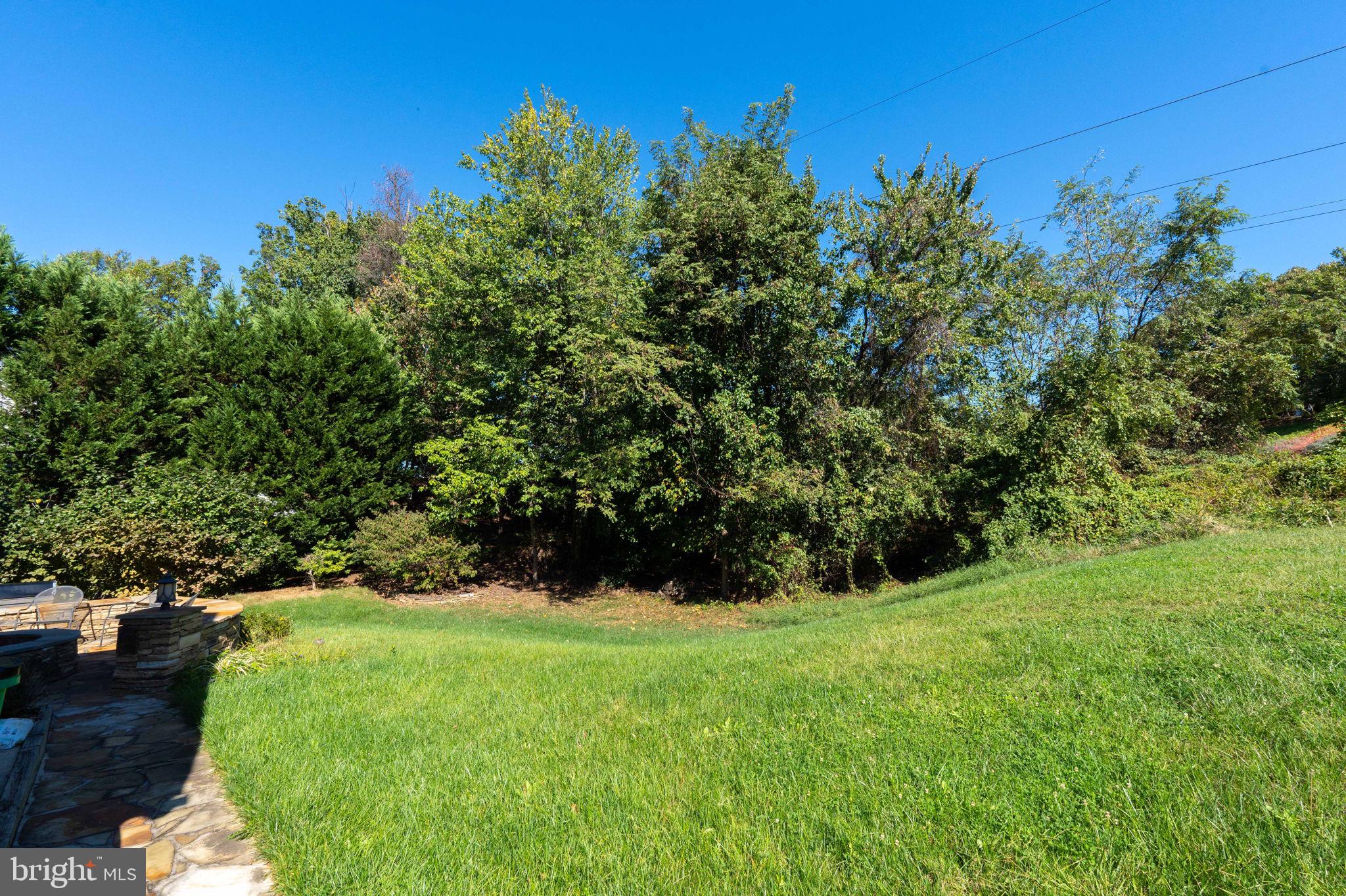 WILLIAMS KNOLL - Residential