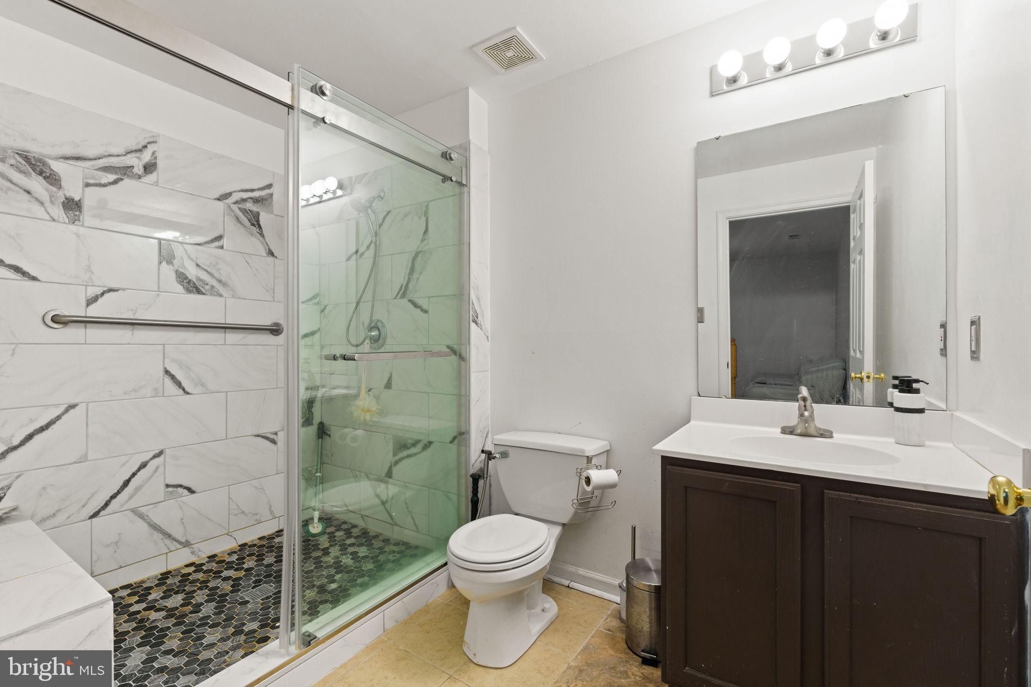 WILLIAMS KNOLL - Residential