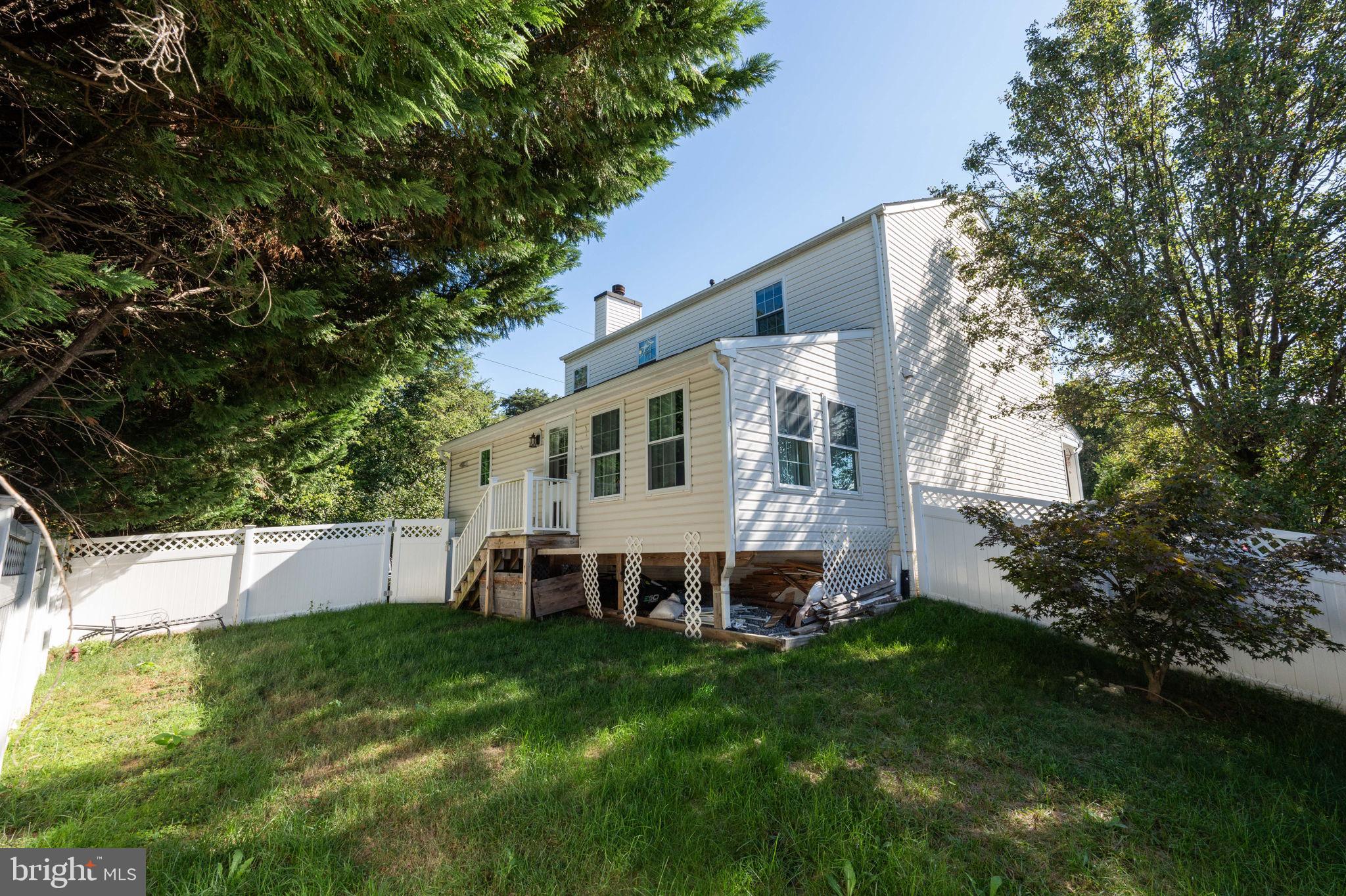 WILLIAMS KNOLL - Residential