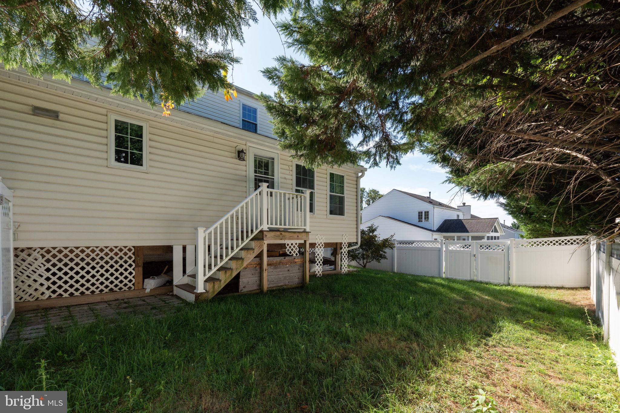 WILLIAMS KNOLL - Residential