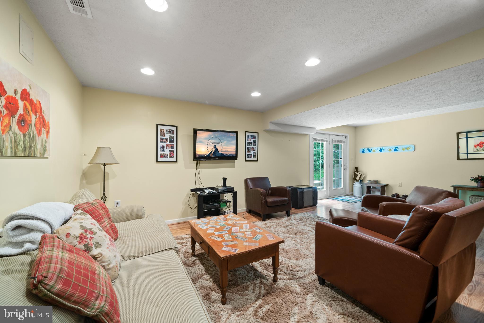 JORDAN AT SINGLETREE - Residential