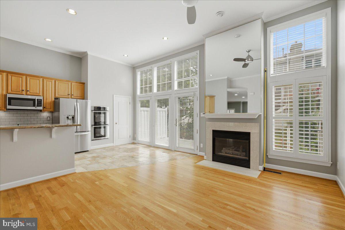 4018 DOGBERRY LANE