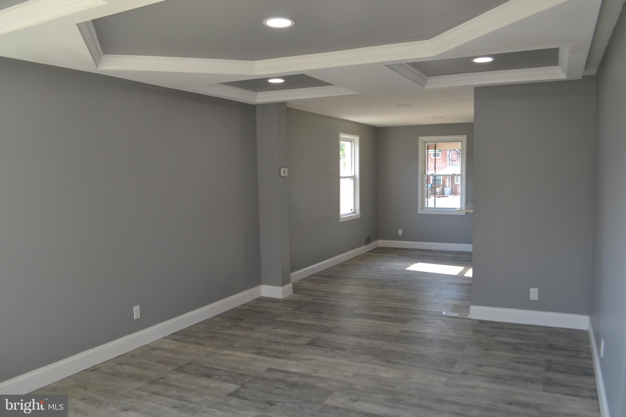 BEVERLY HILLS - Residential Lease