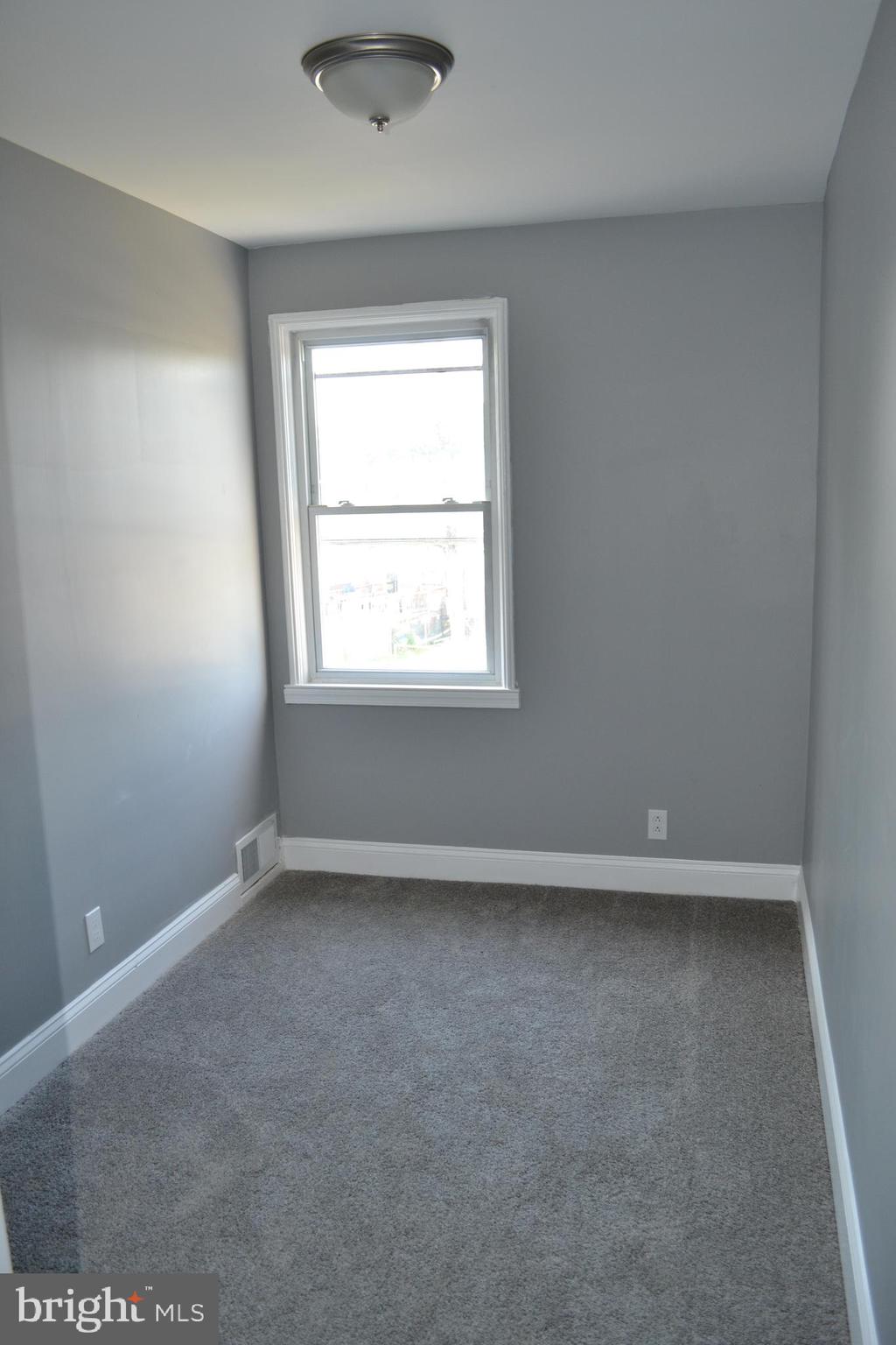 BEVERLY HILLS - Residential Lease