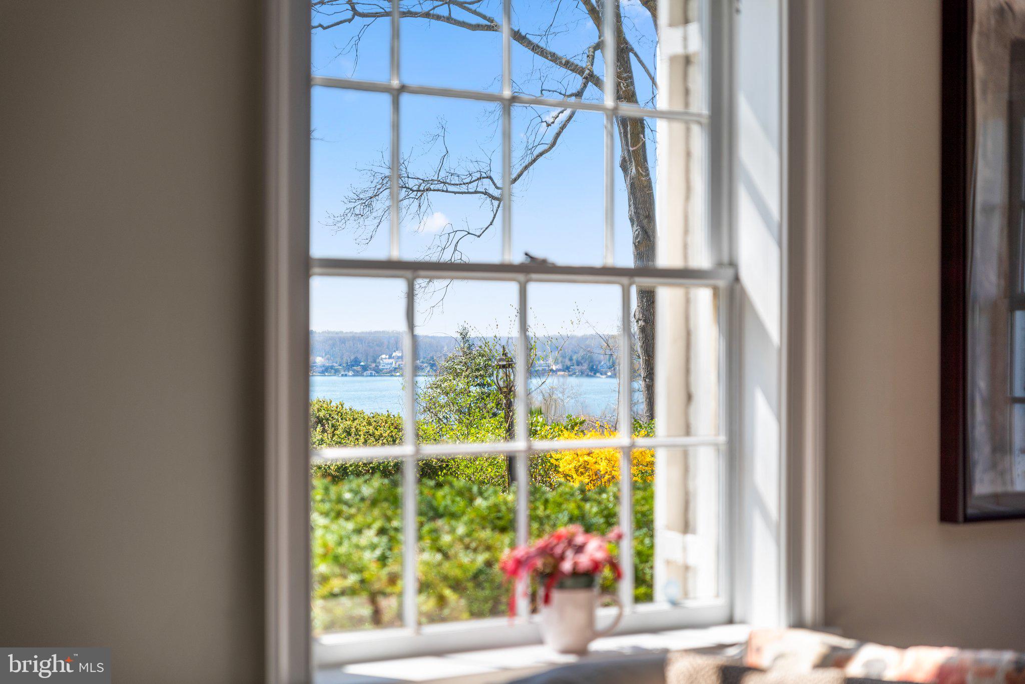 ROUND BAY - Residential