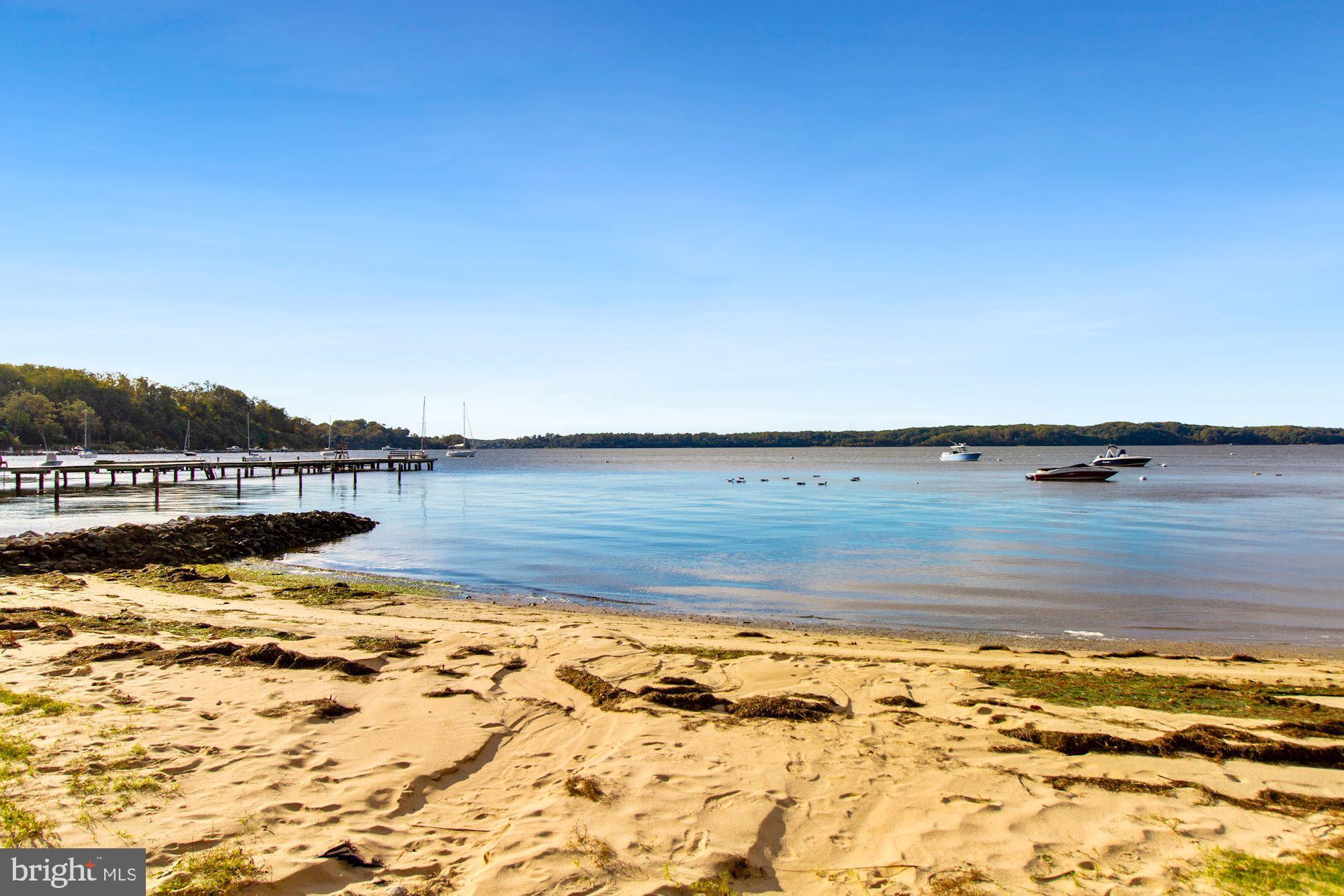 ROUND BAY - Residential