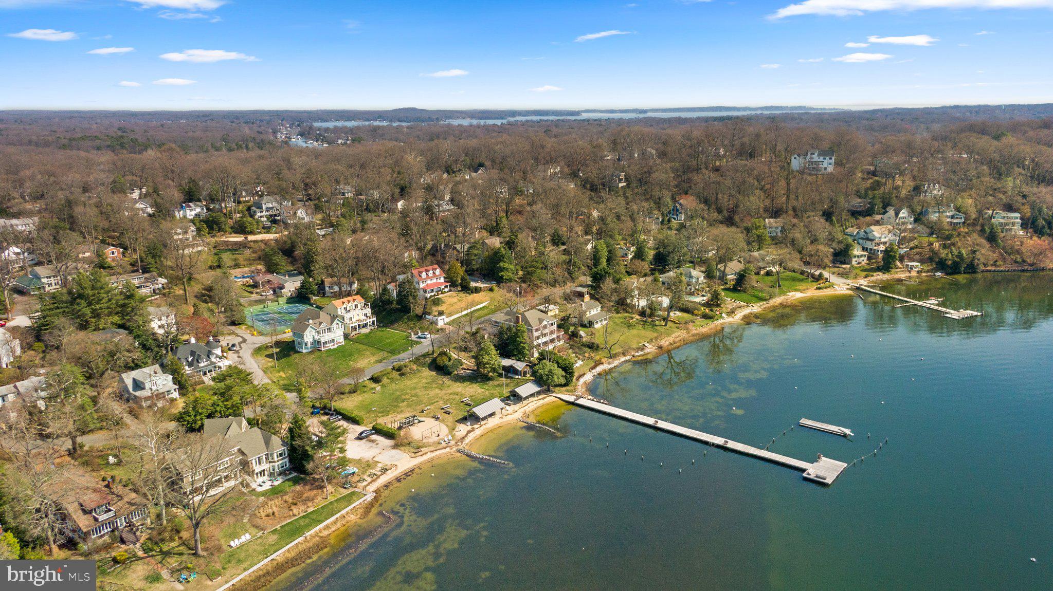 ROUND BAY - Residential