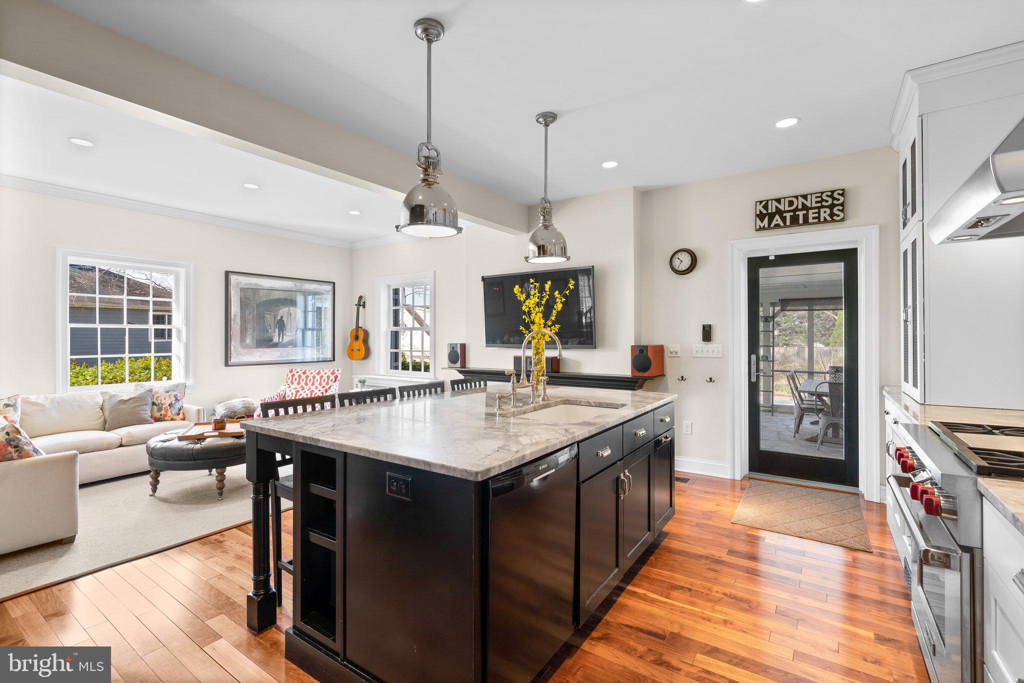 ROUND BAY - Residential