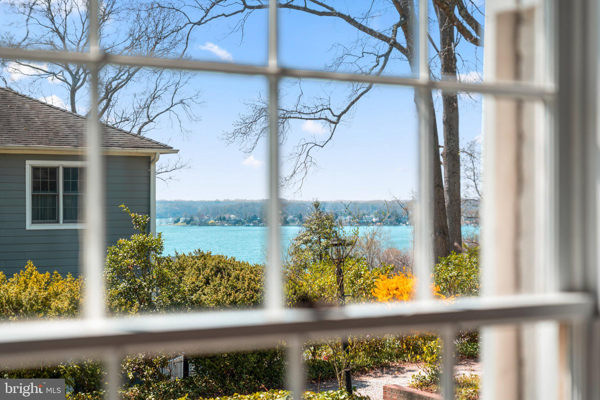 ROUND BAY - Residential