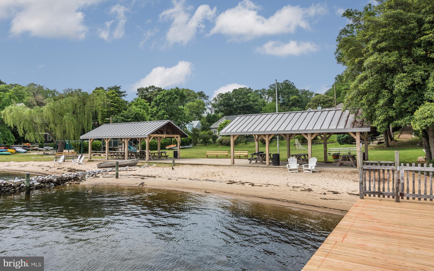 ROUND BAY - Residential