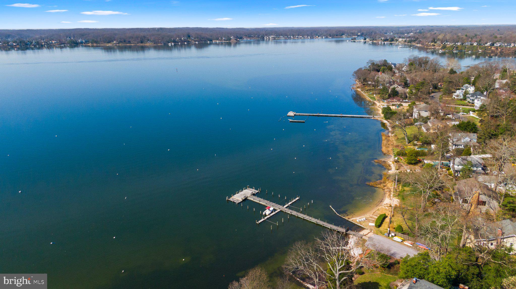 ROUND BAY - Residential