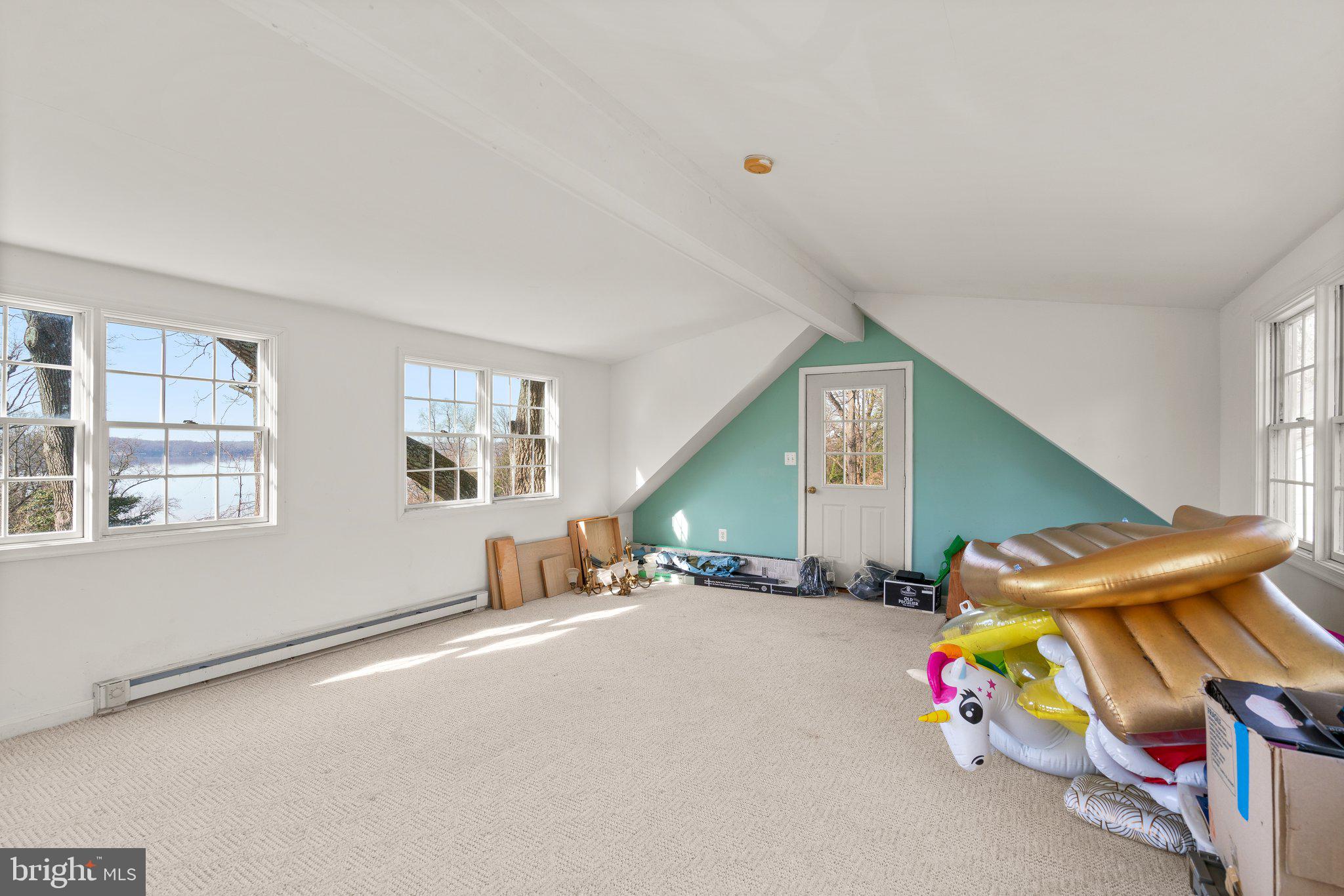 ROUND BAY - Residential