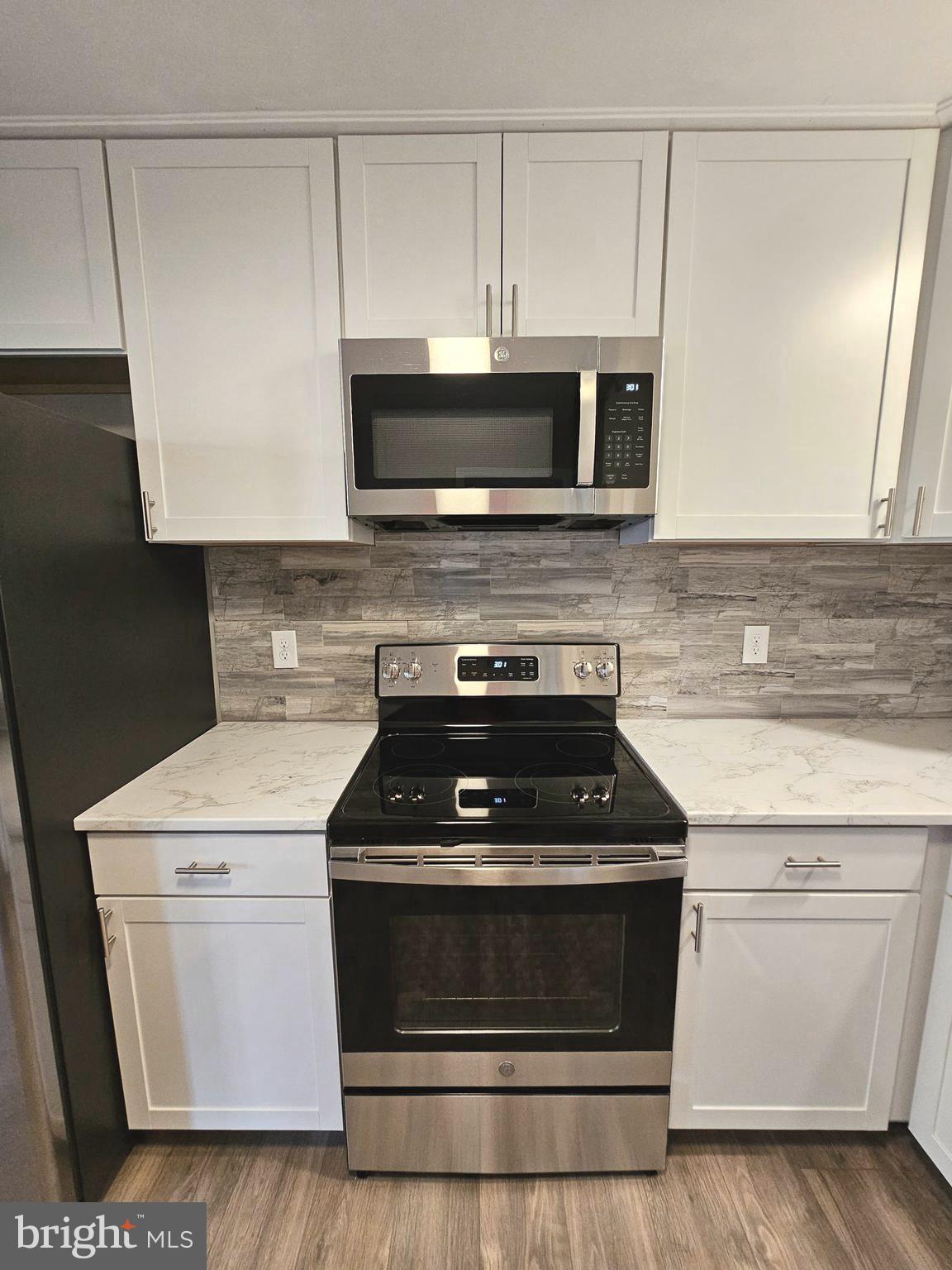 WOODCREST - Residential