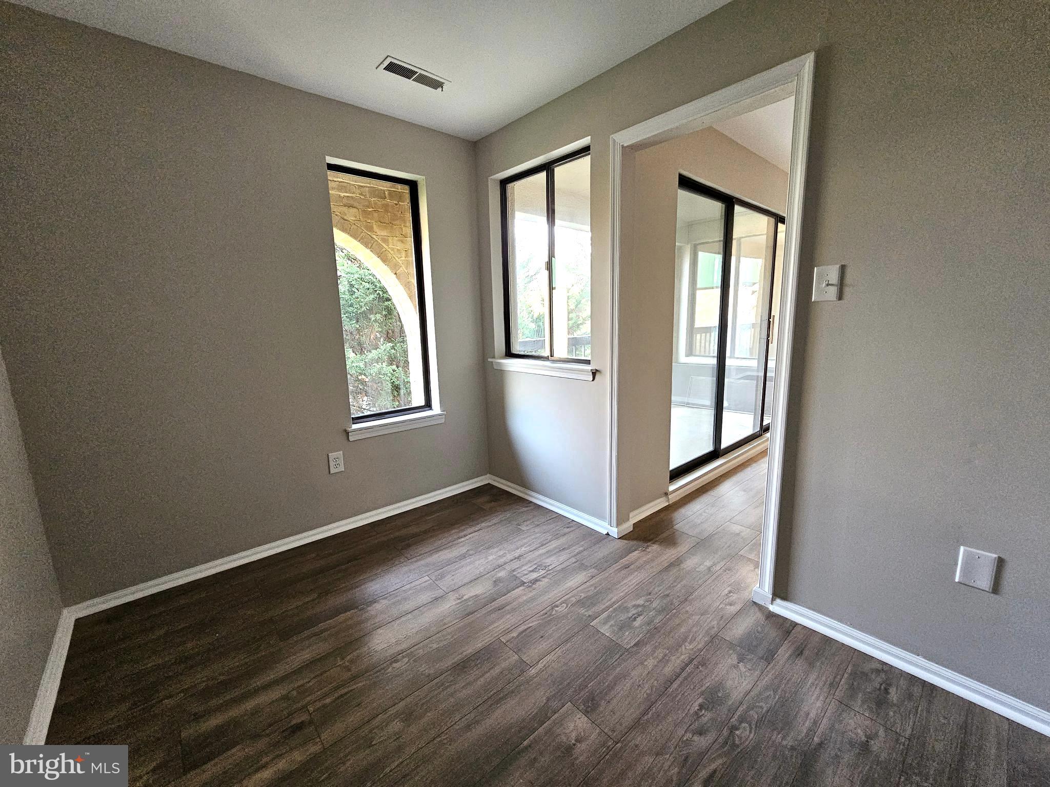 WOODCREST - Residential