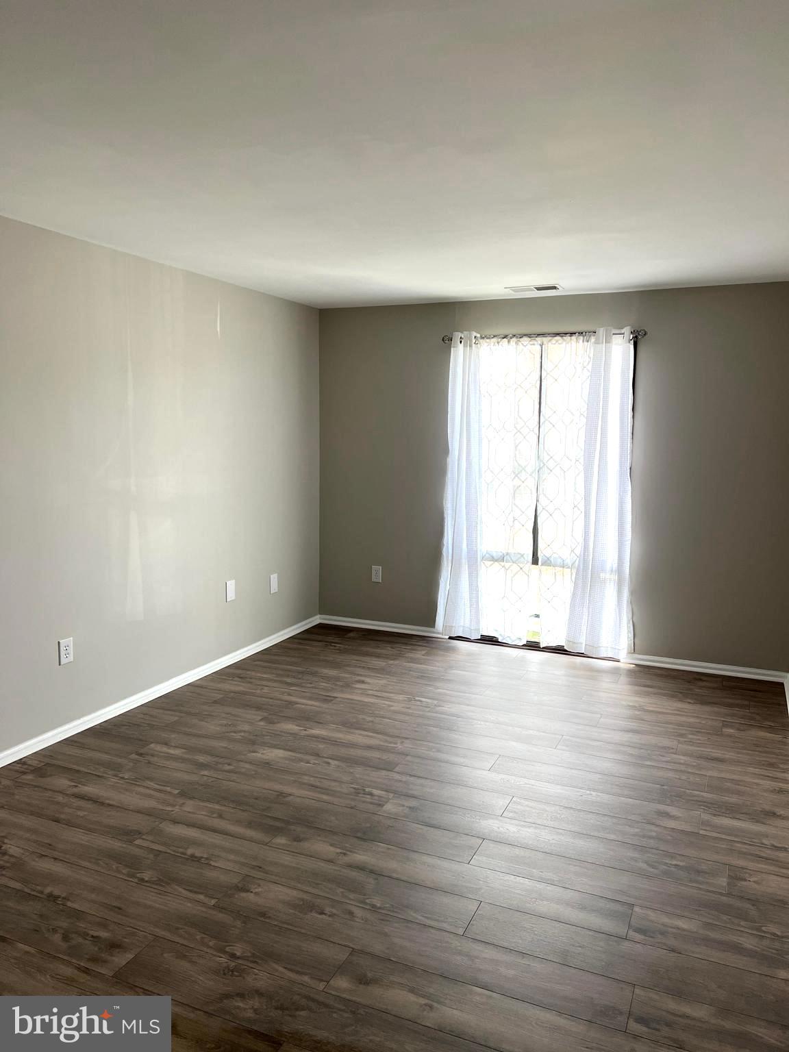 WOODCREST - Residential