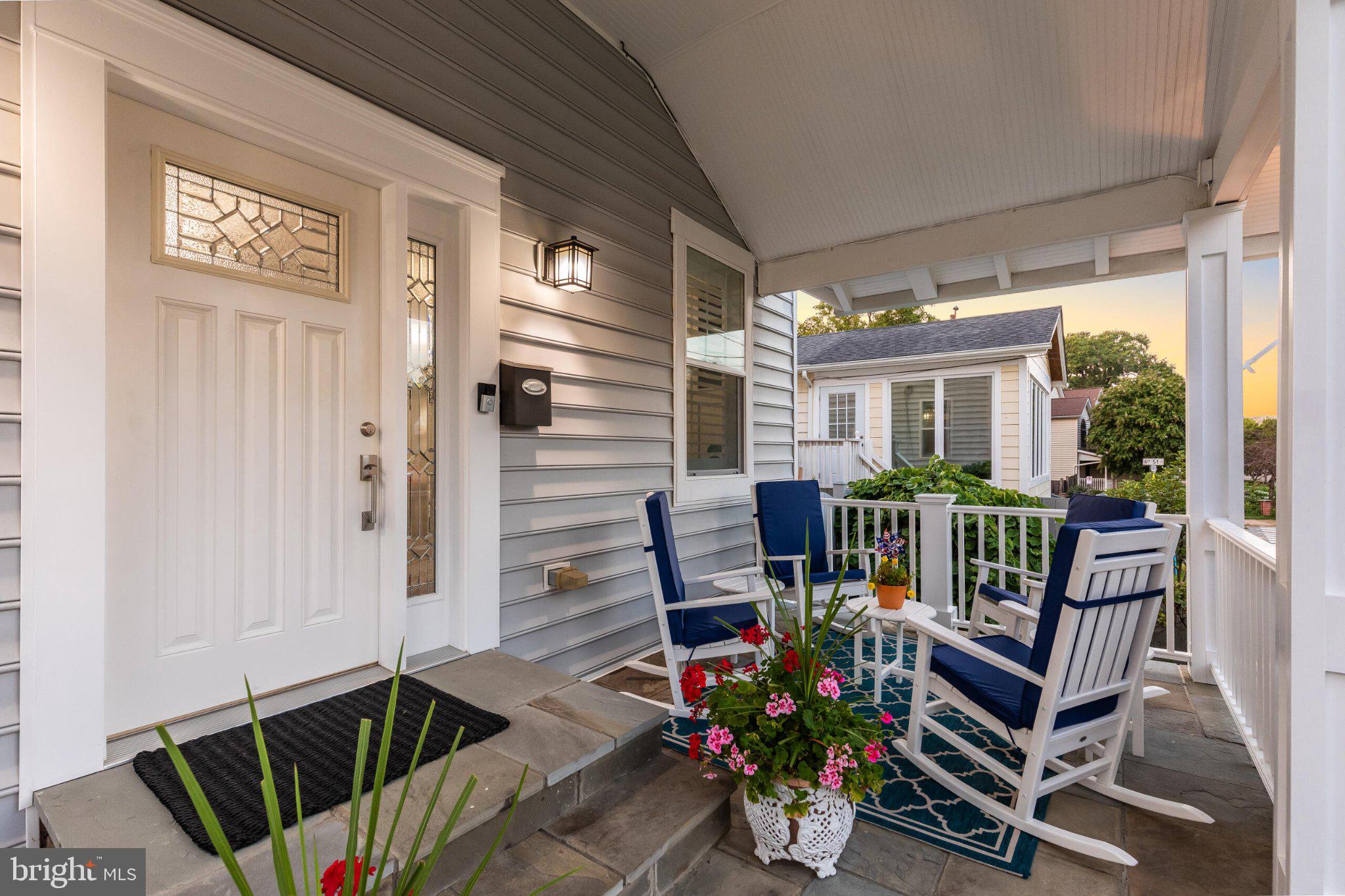 606 BARTON STREET